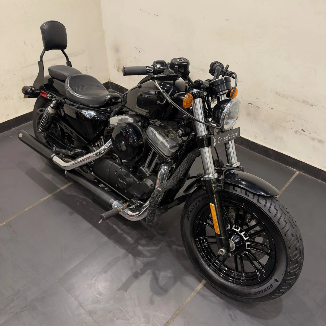 HARLEY DAVIDSON FORTY EIGHT