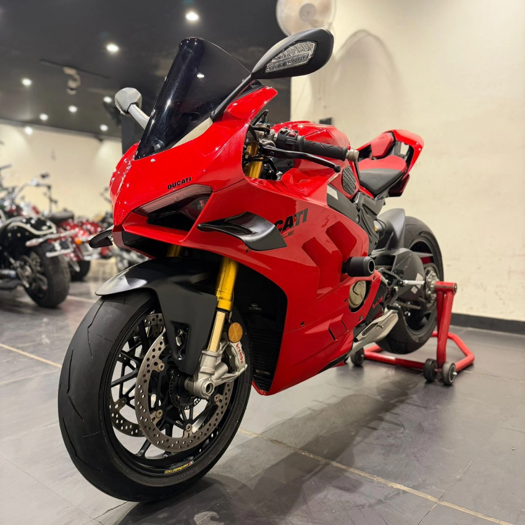DUCATI PANIGALE V4S