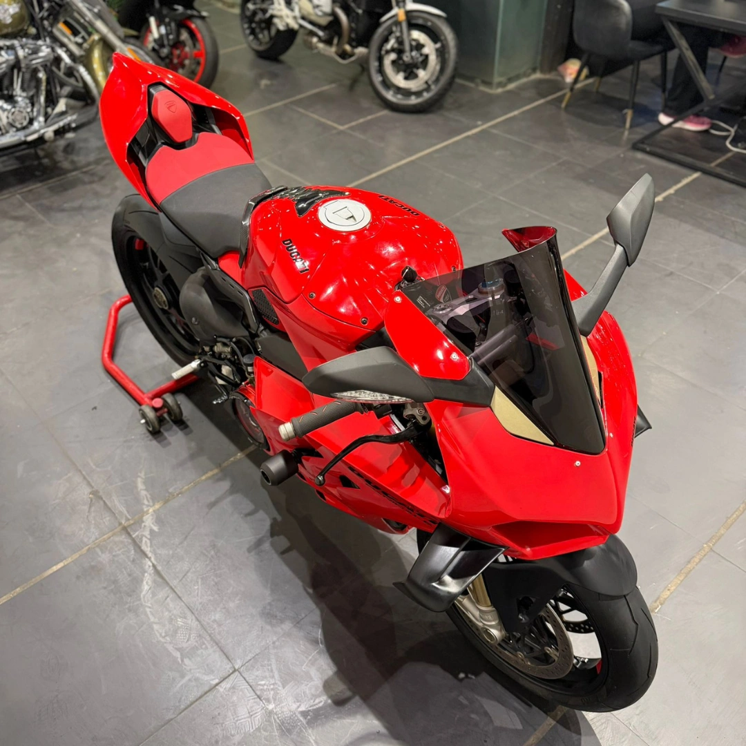 DUCATI PANIGALE V4S