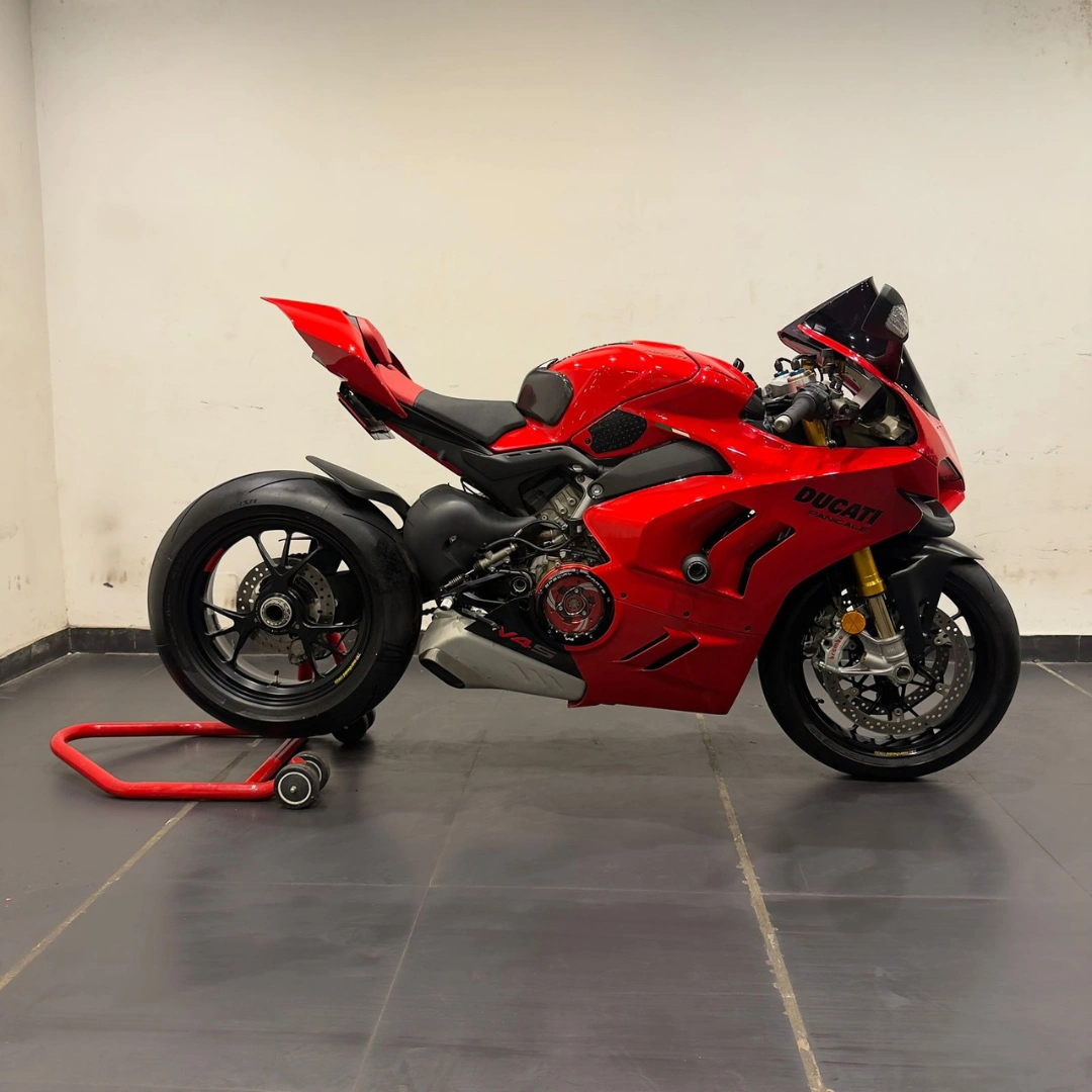 DUCATI PANIGALE V4S
