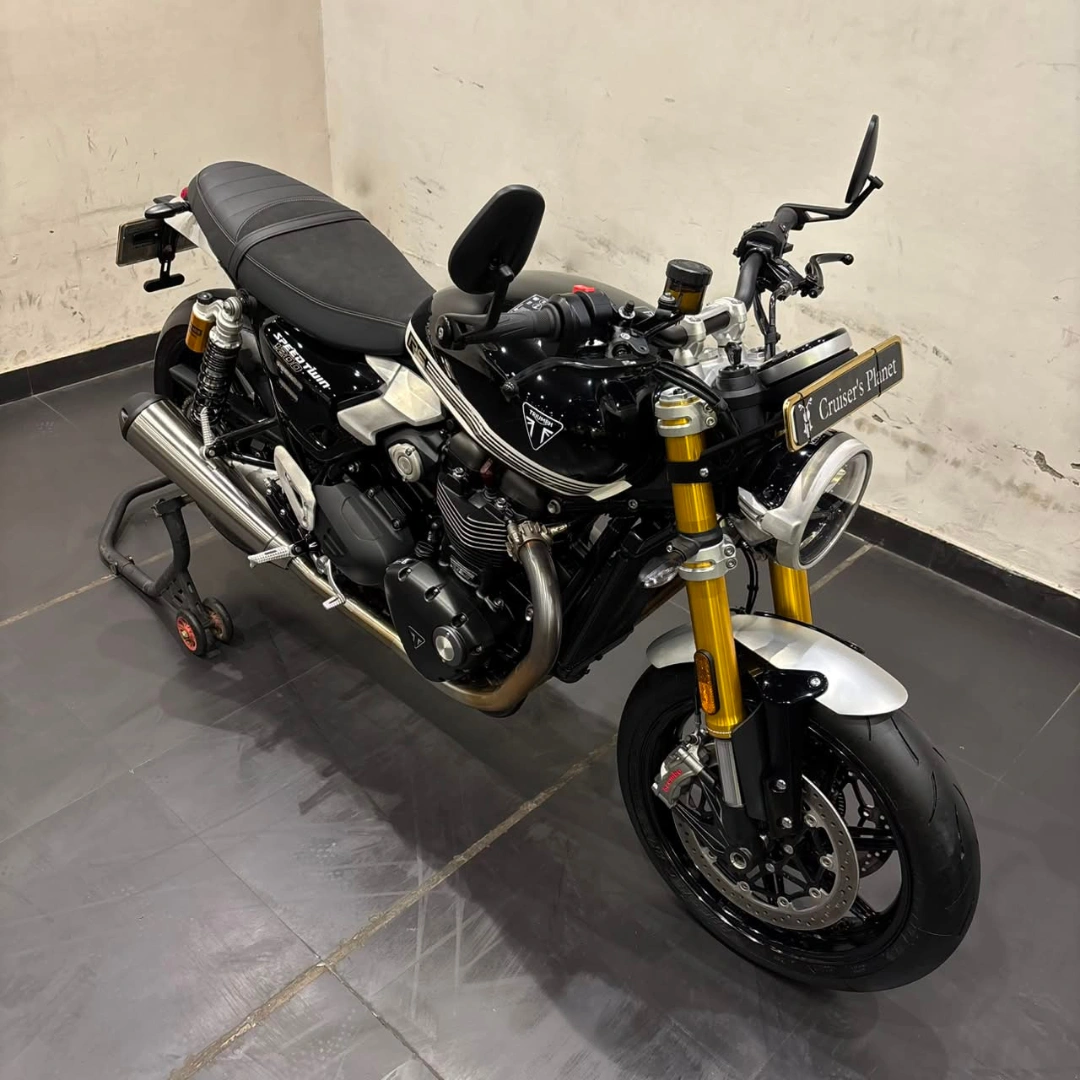 TRIUMPH SPEED TWIN 1200 RS