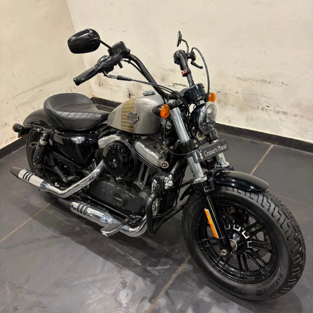 HARLEY DAVIDSON FORTY EIGHT 2