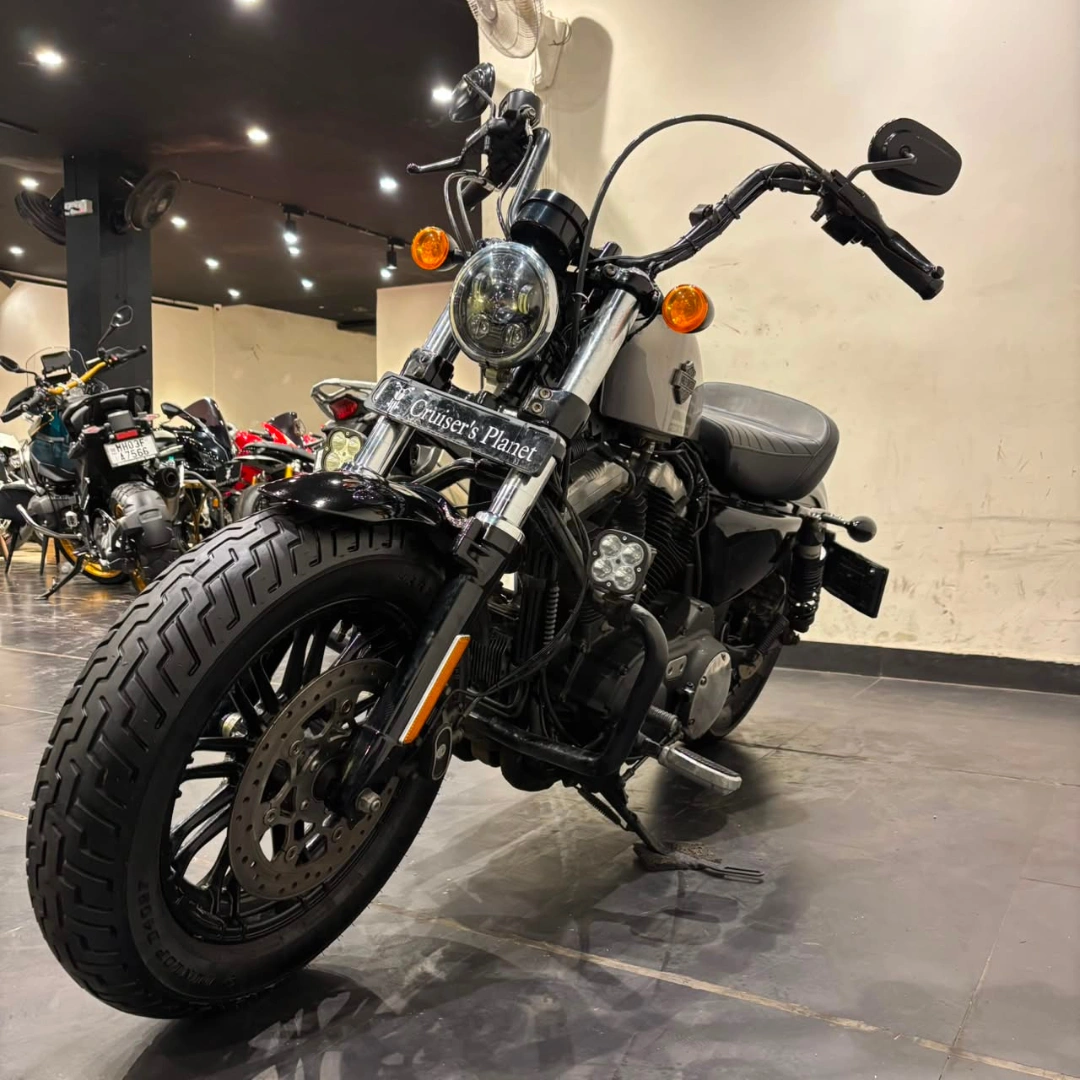 HARLEY DAVIDSON FORTY EIGHT 2