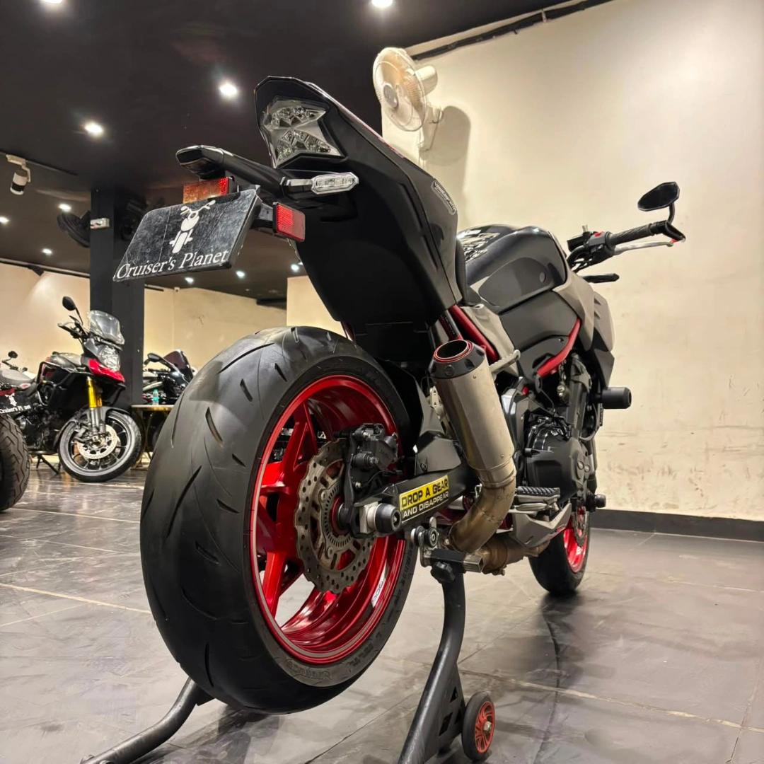 KAWASAKI Z900 2