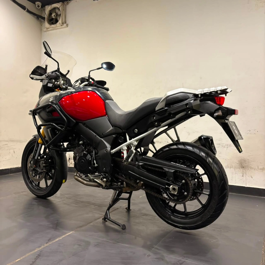 SUZUKI V-STROM 1000