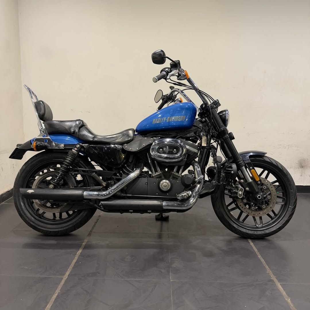 HARLEY DAVIDSON ROADSTER 1200