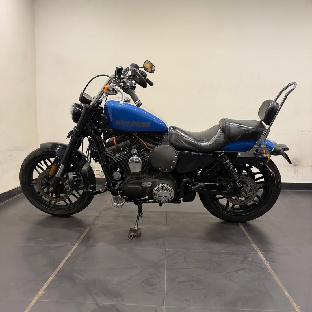 HARLEY DAVIDSON ROADSTER 1200