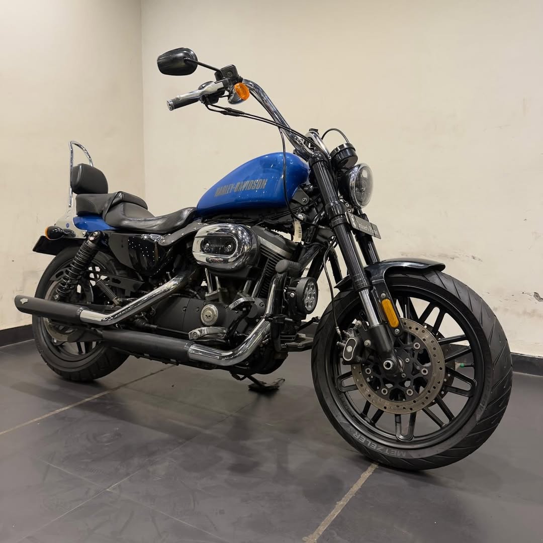 HARLEY DAVIDSON ROADSTER 1200