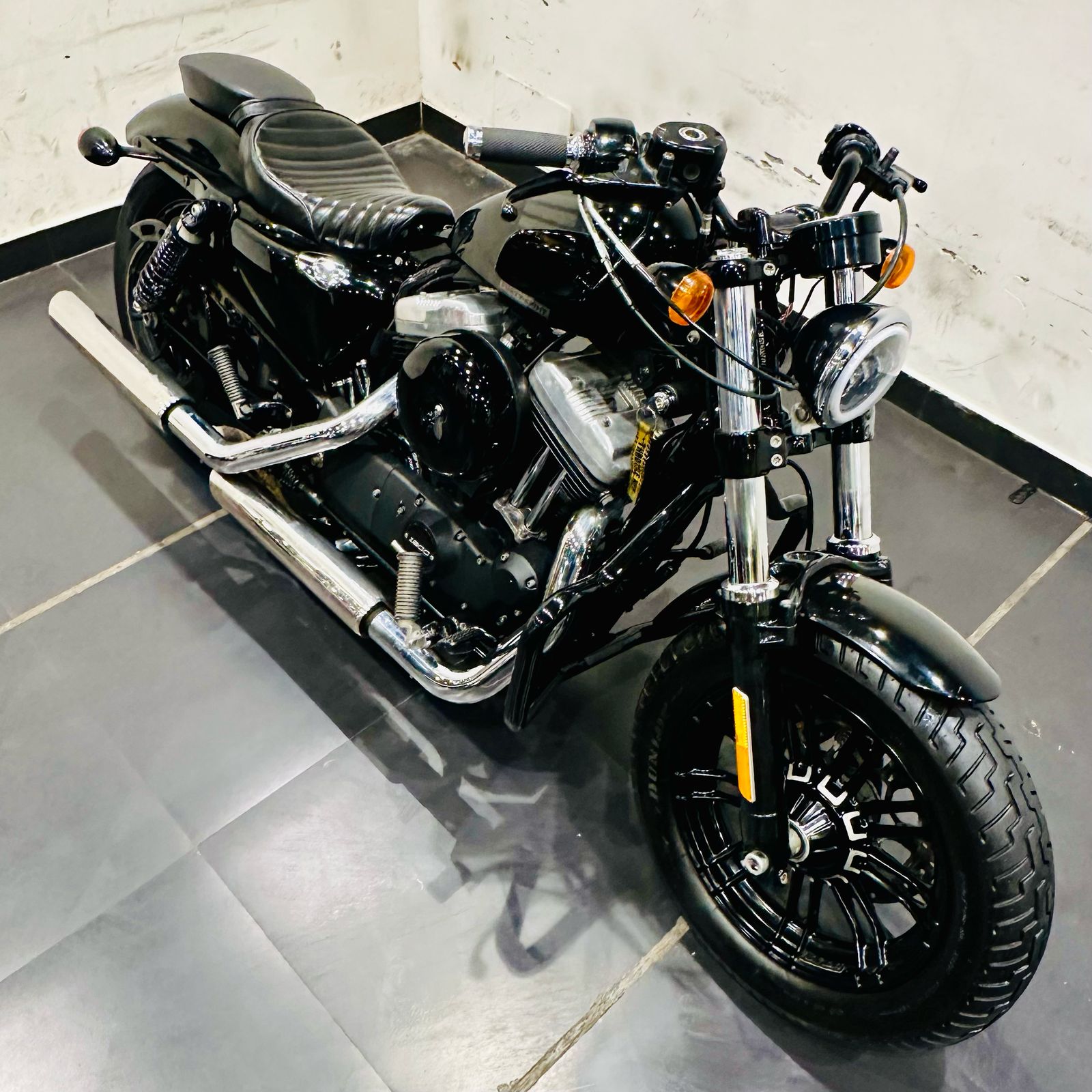 HARLEY DAVIDSON FORTY EIGHT