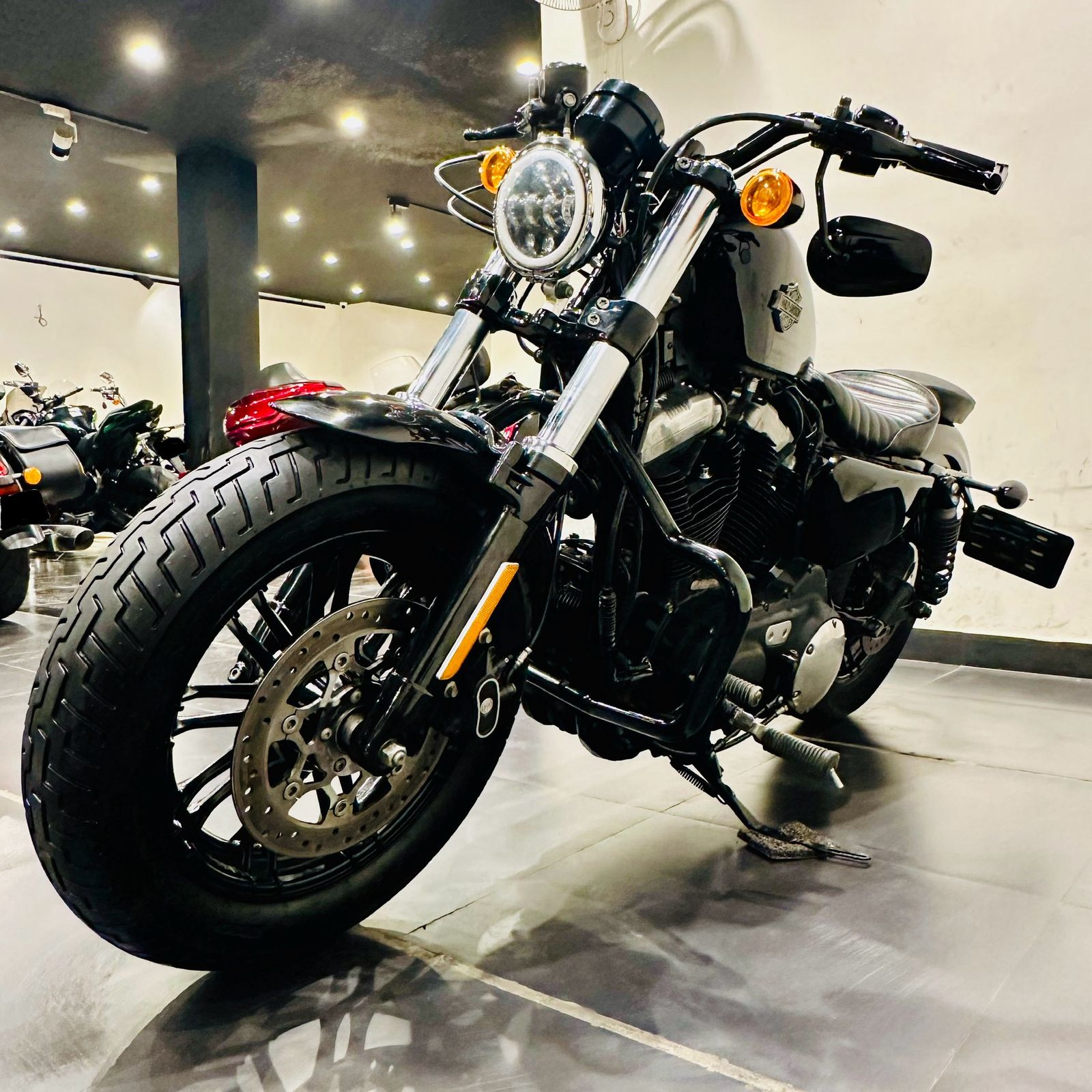 HARLEY DAVIDSON FORTY EIGHT