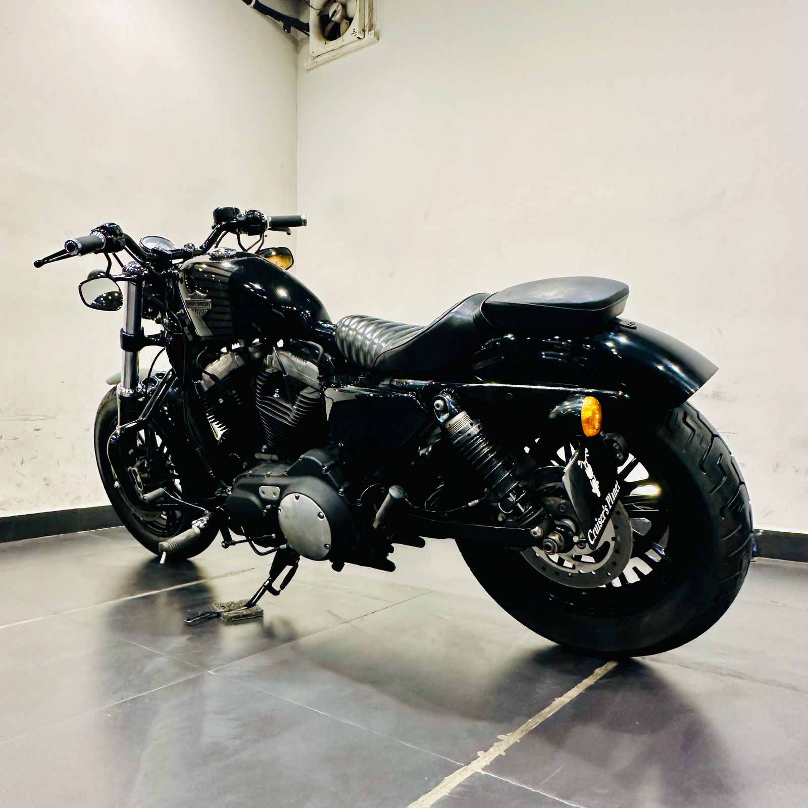 HARLEY DAVIDSON FORTY EIGHT