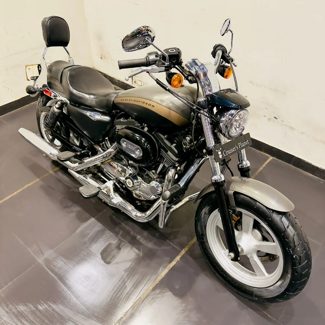 HARLEY DAVIDSON CUSTOM 1200