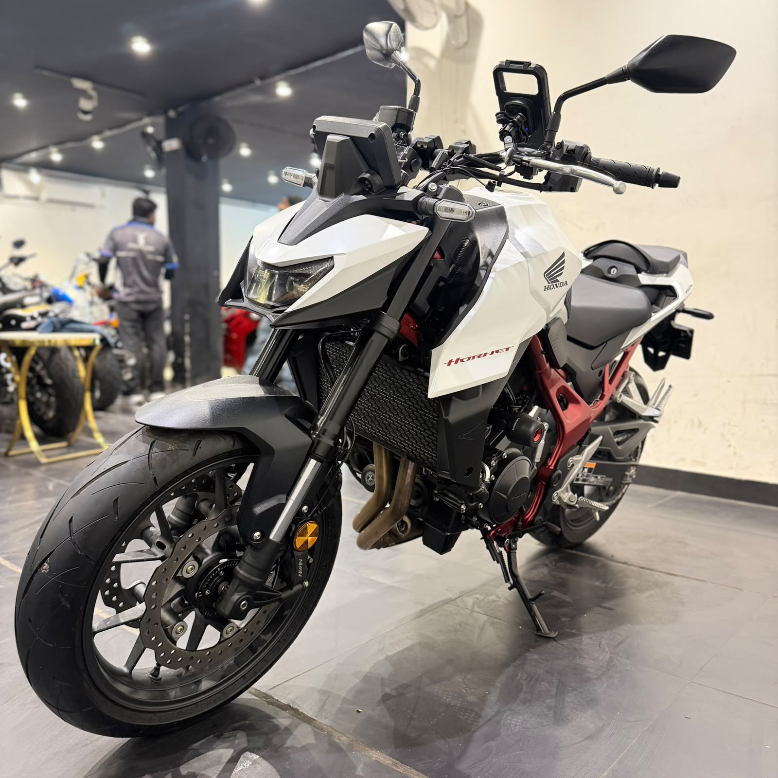 HONDA HORNET 750