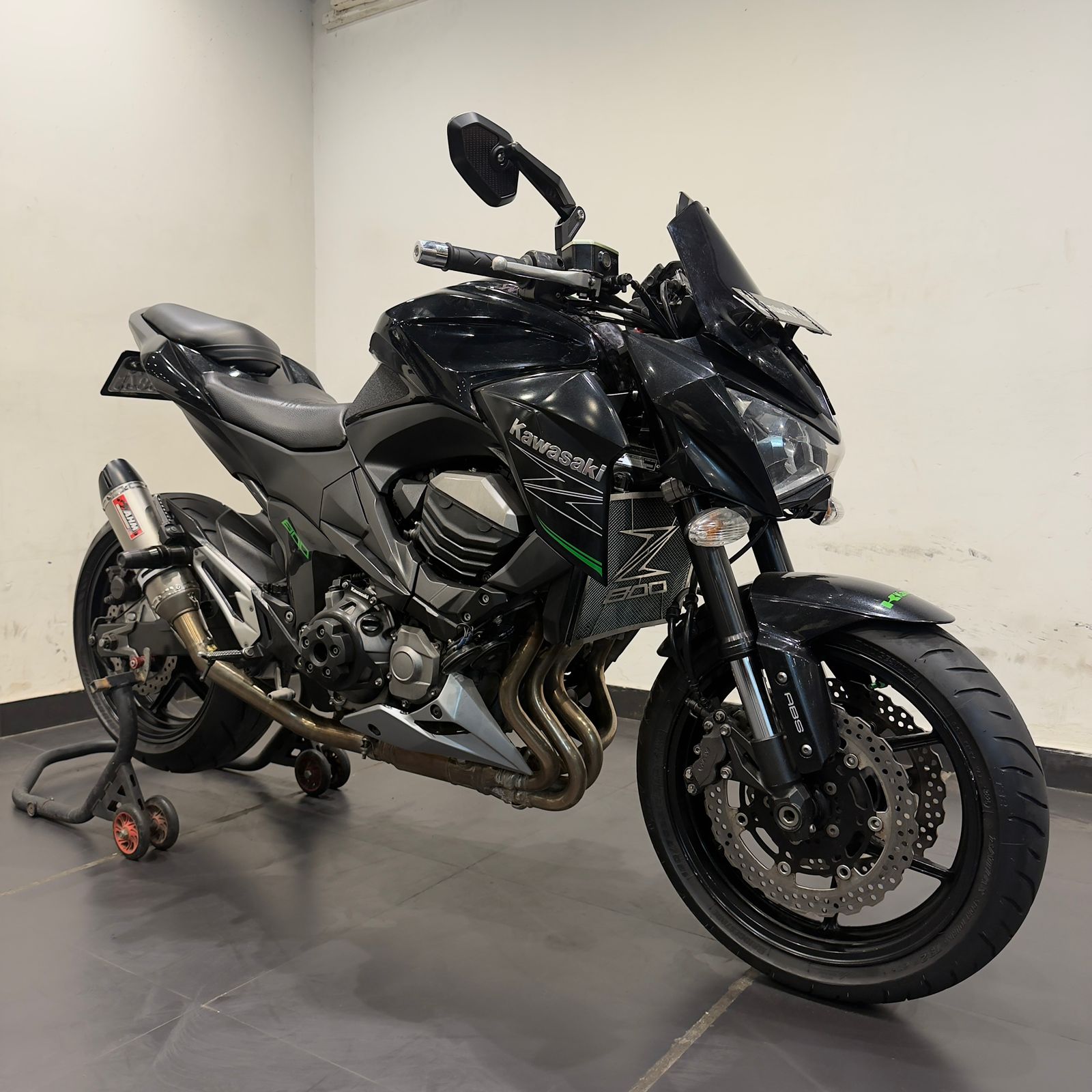 KAWASAKI Z800