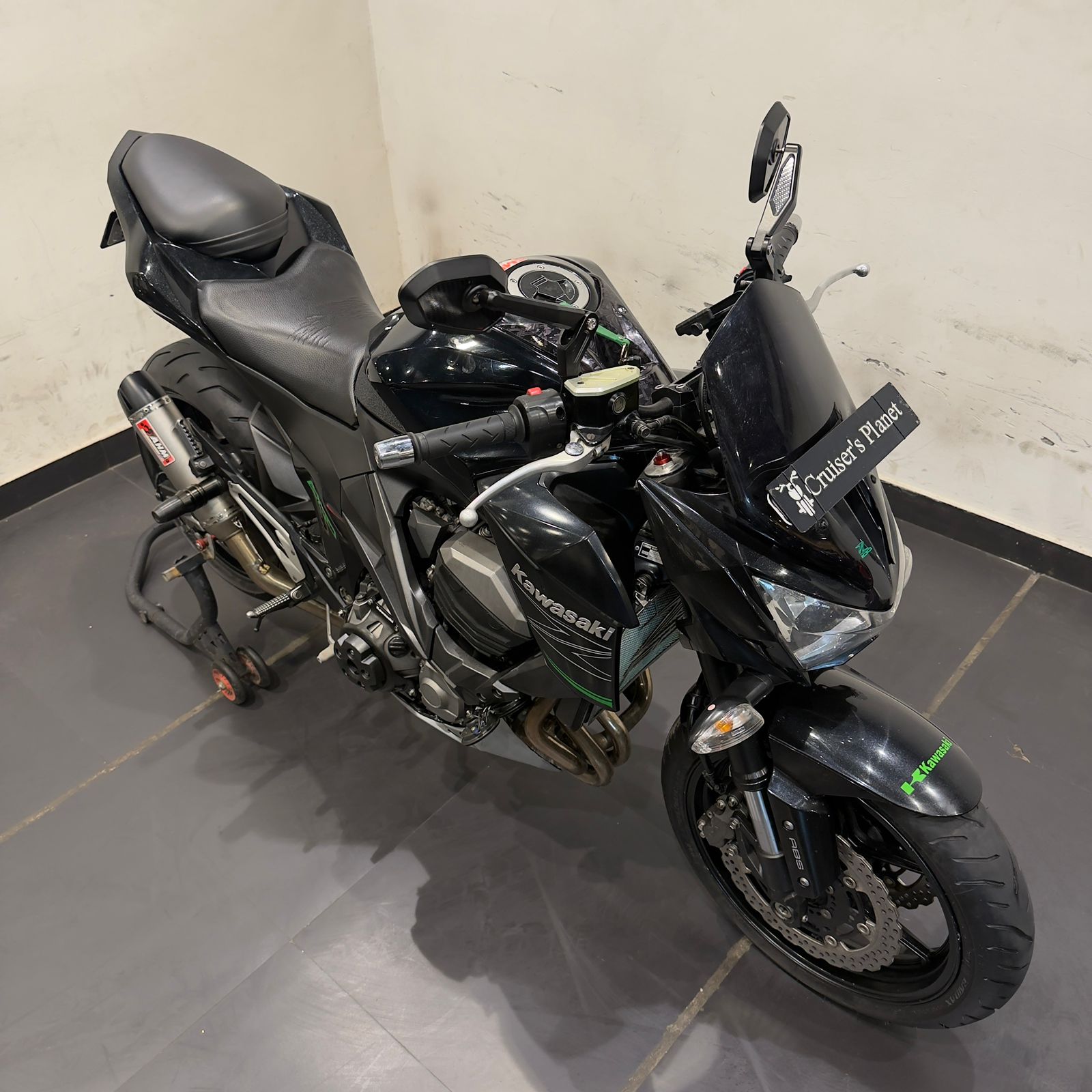 KAWASAKI Z800