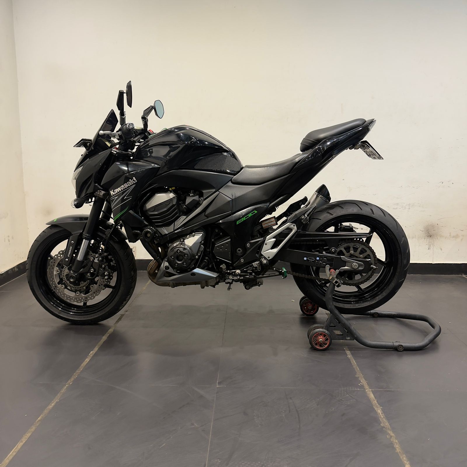KAWASAKI Z800