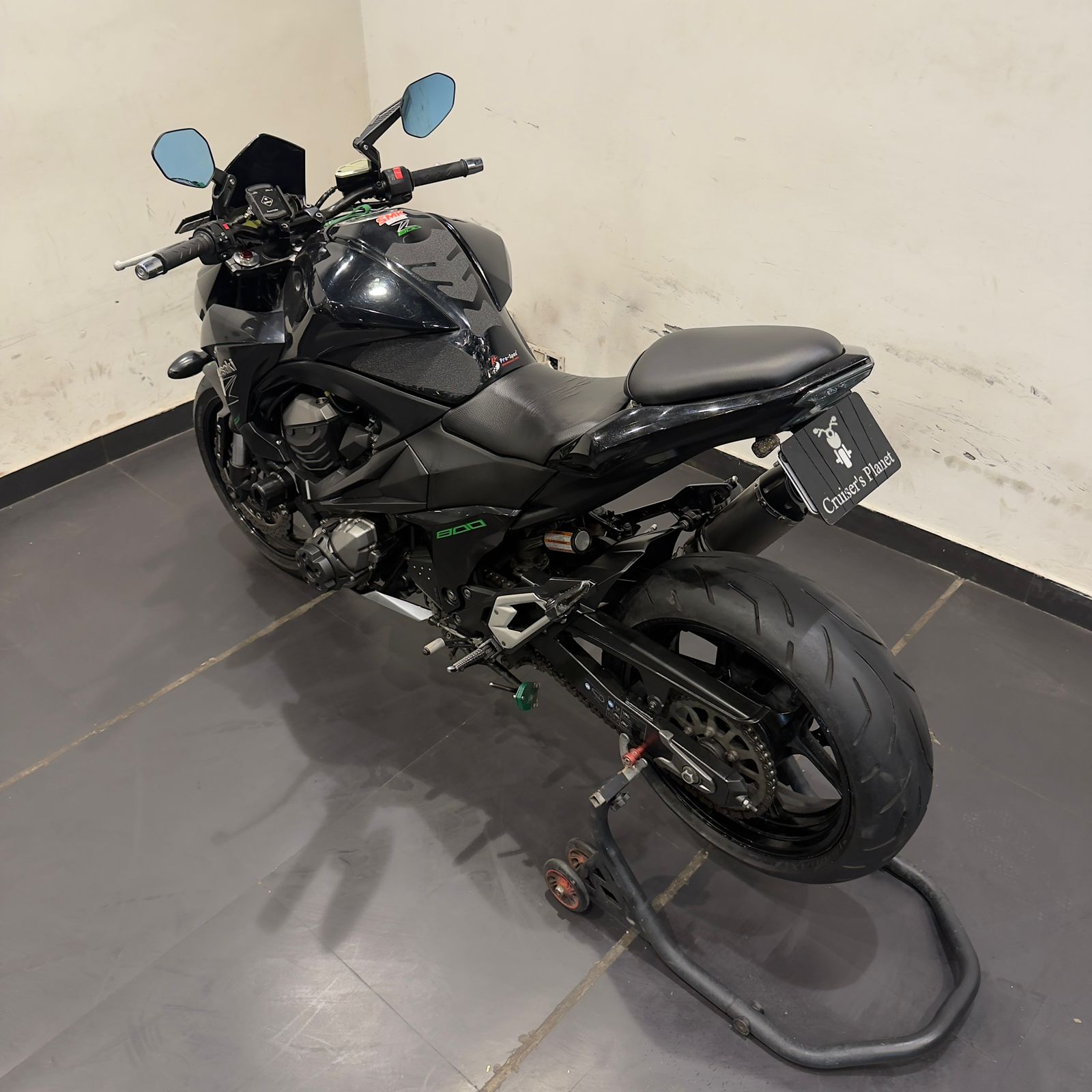 KAWASAKI Z800