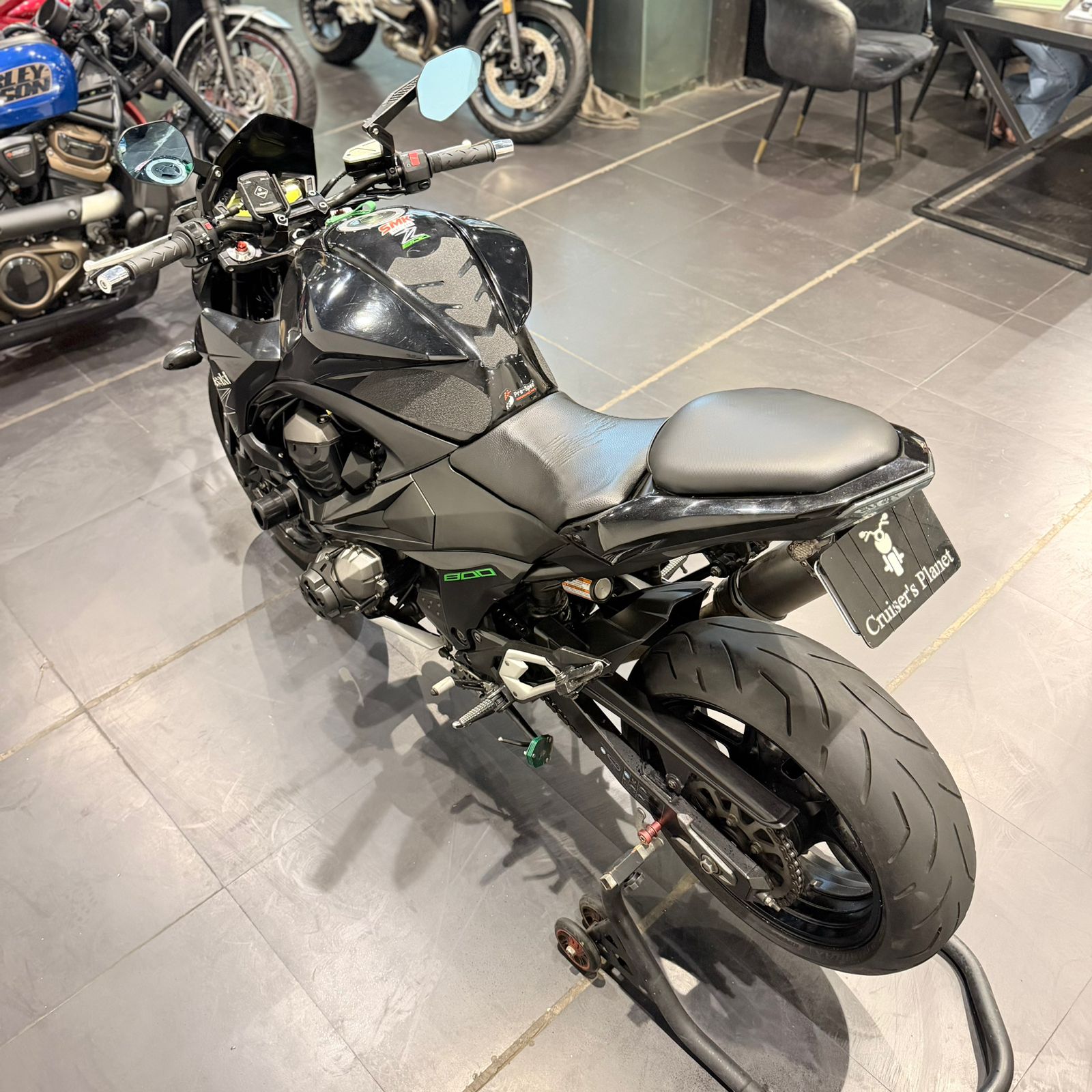 KAWASAKI Z800