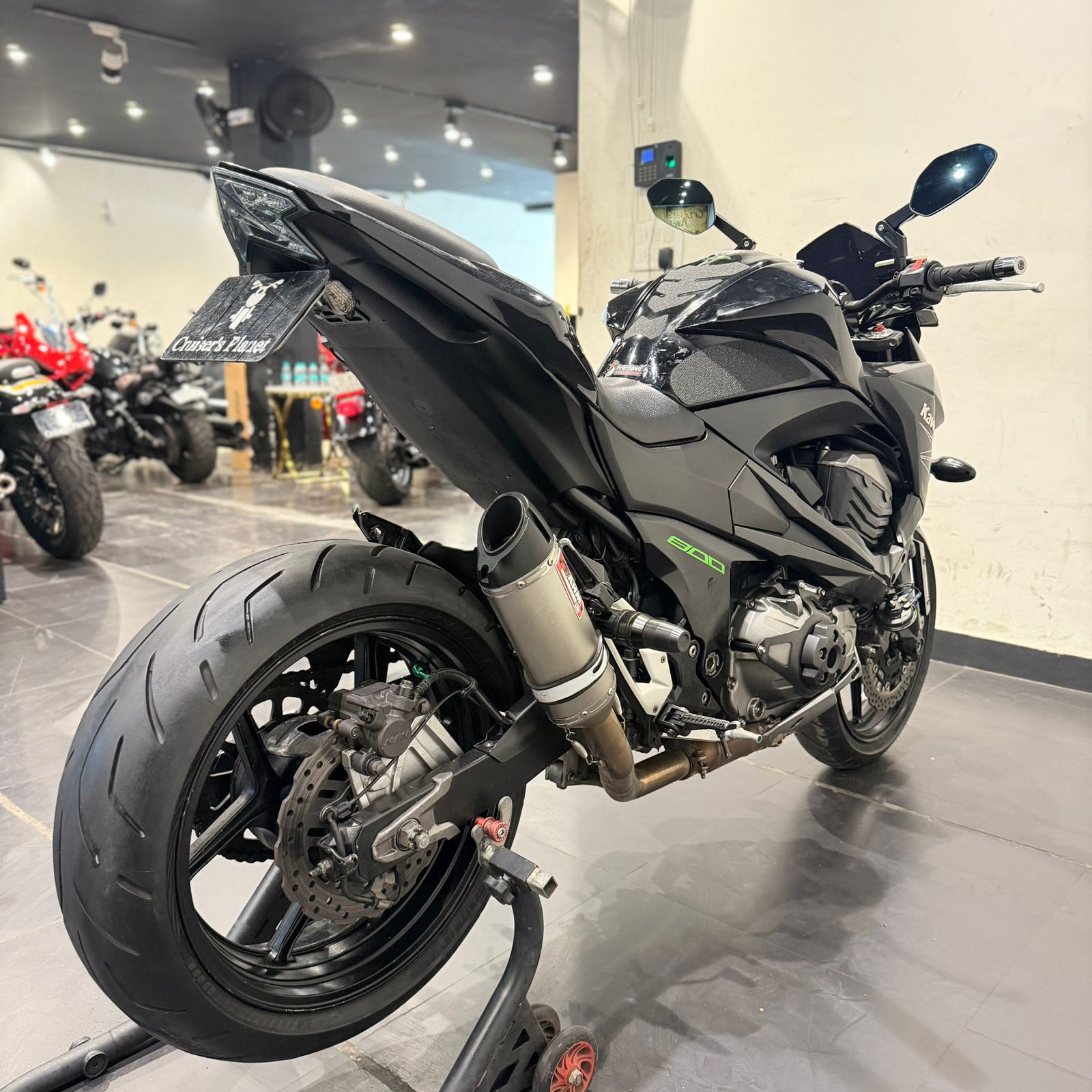 KAWASAKI Z800