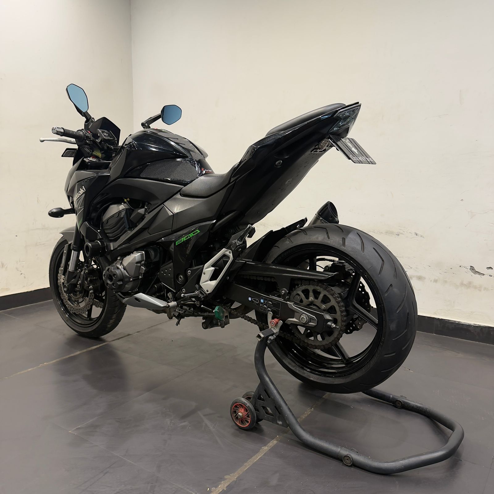KAWASAKI Z800