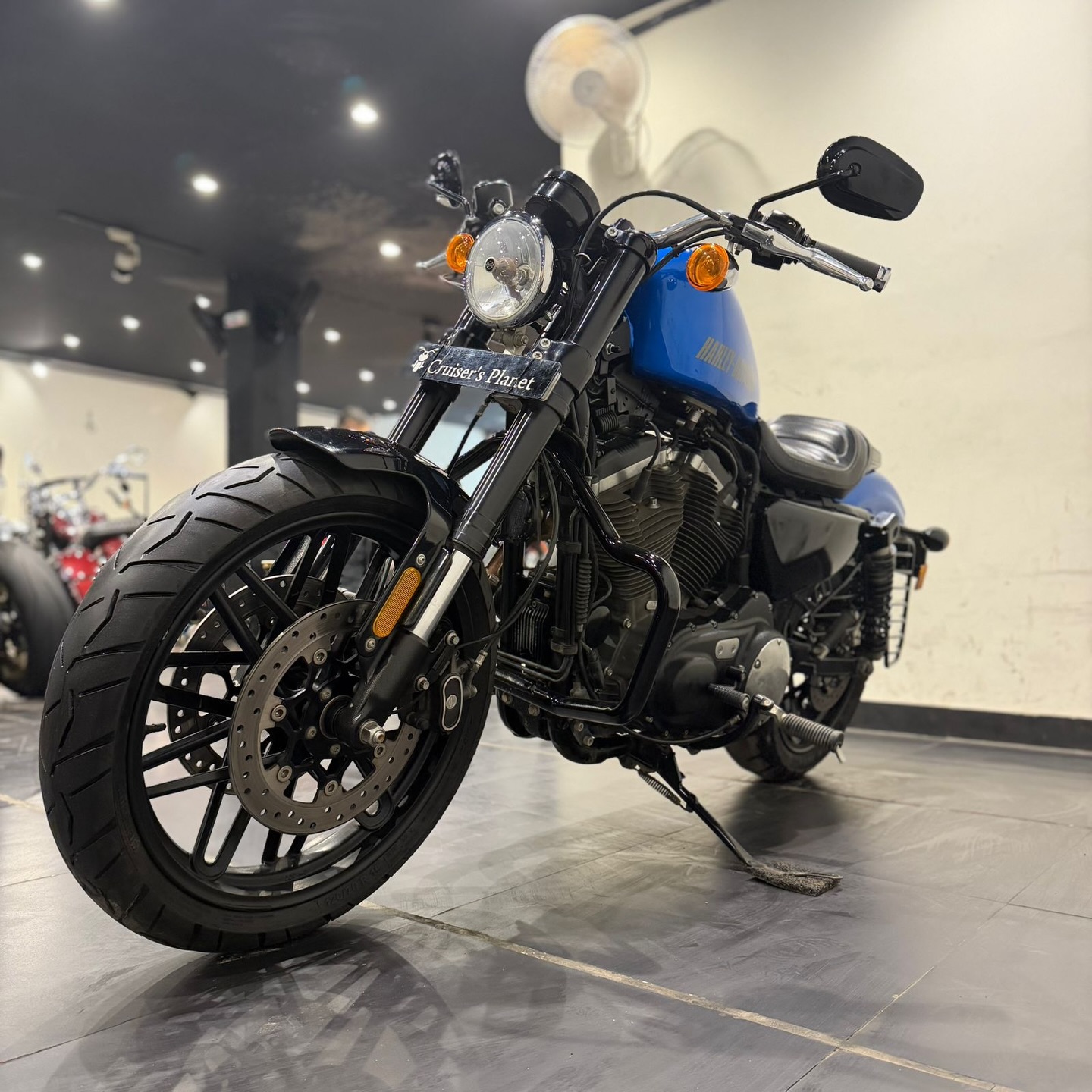 HARLEY DAVIDSON ROADSTER 1200 (2018)