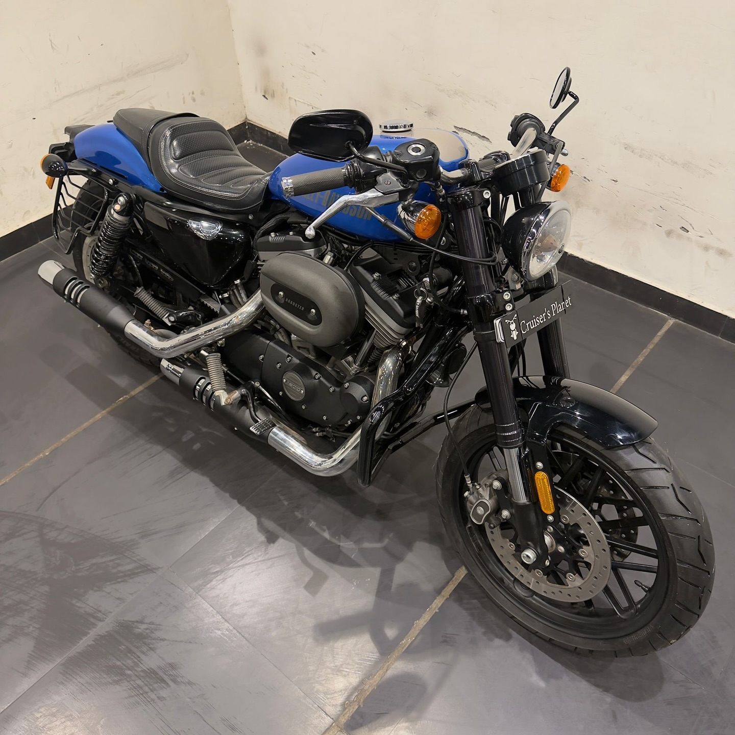 HARLEY DAVIDSON ROADSTER 1200 (2018)