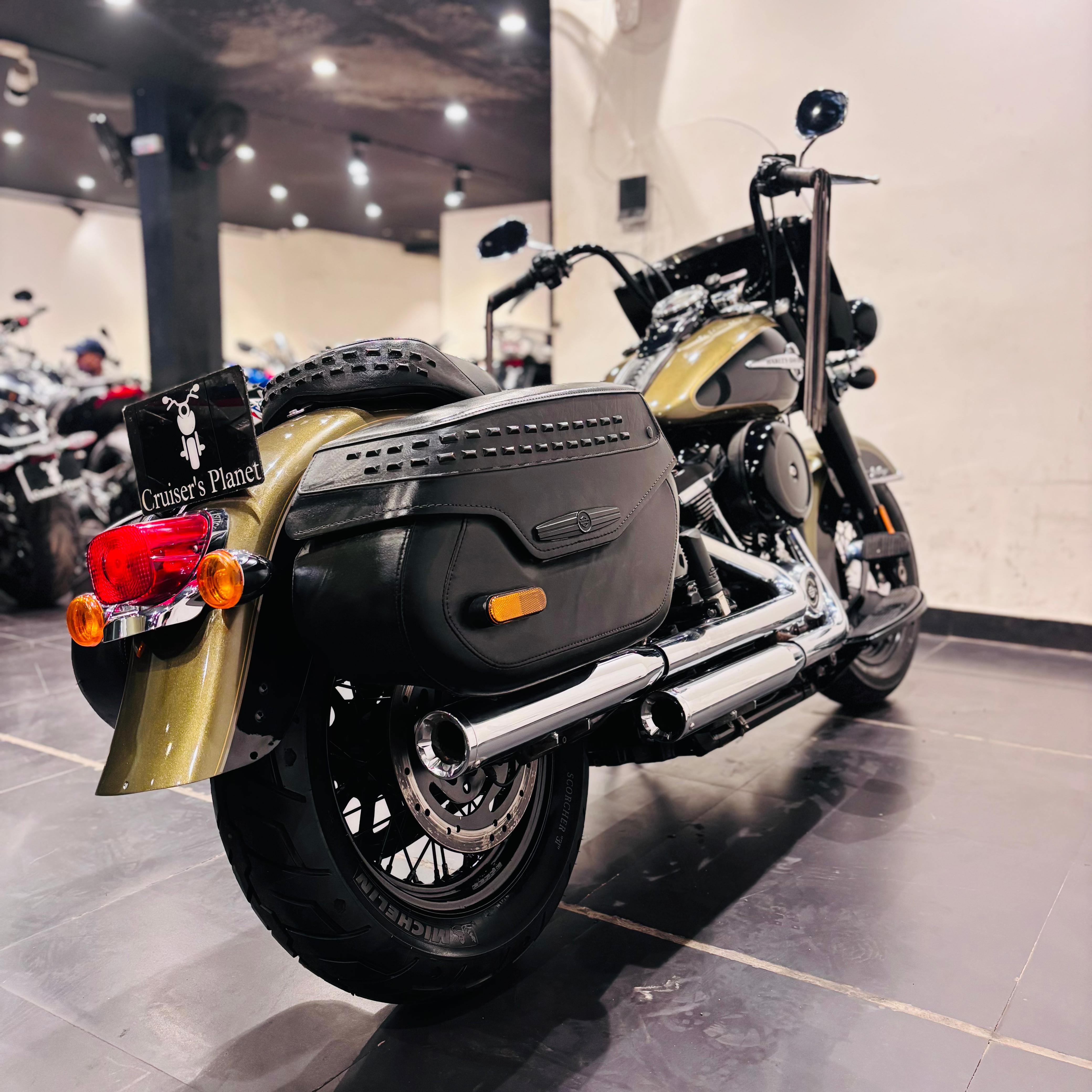 HARLEY DAVIDSON HERITAGE 107