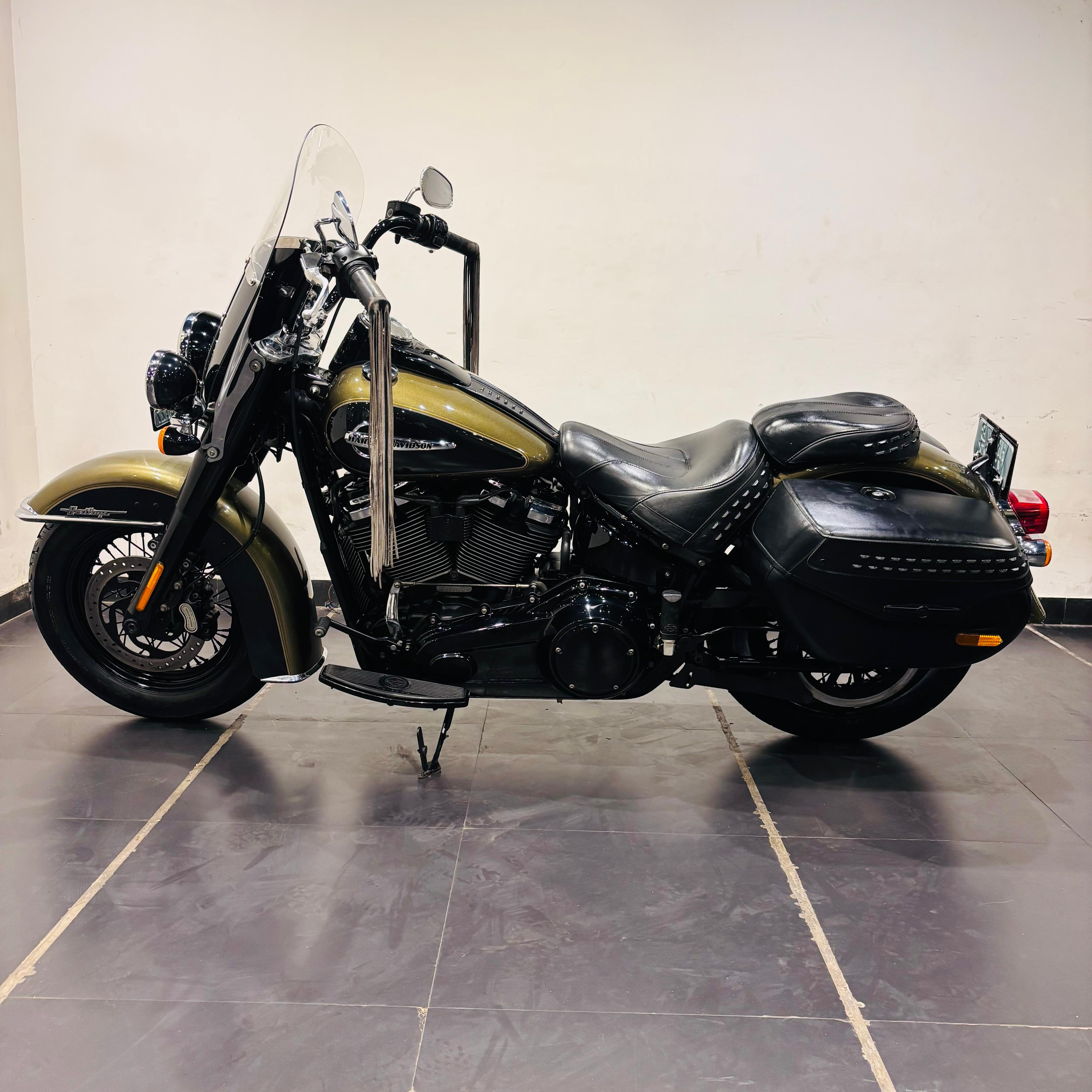 HARLEY DAVIDSON HERITAGE 107