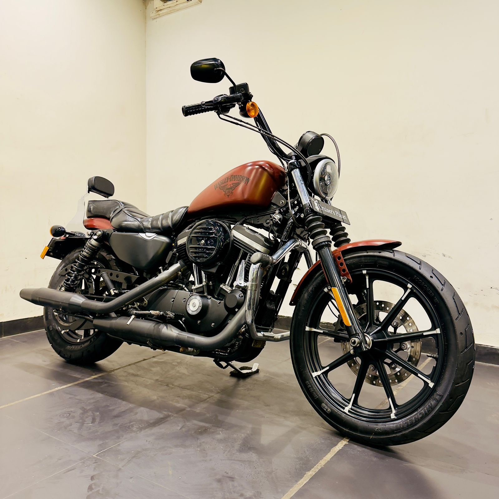HARLEY DAVIDSON IRON 883 (2017)