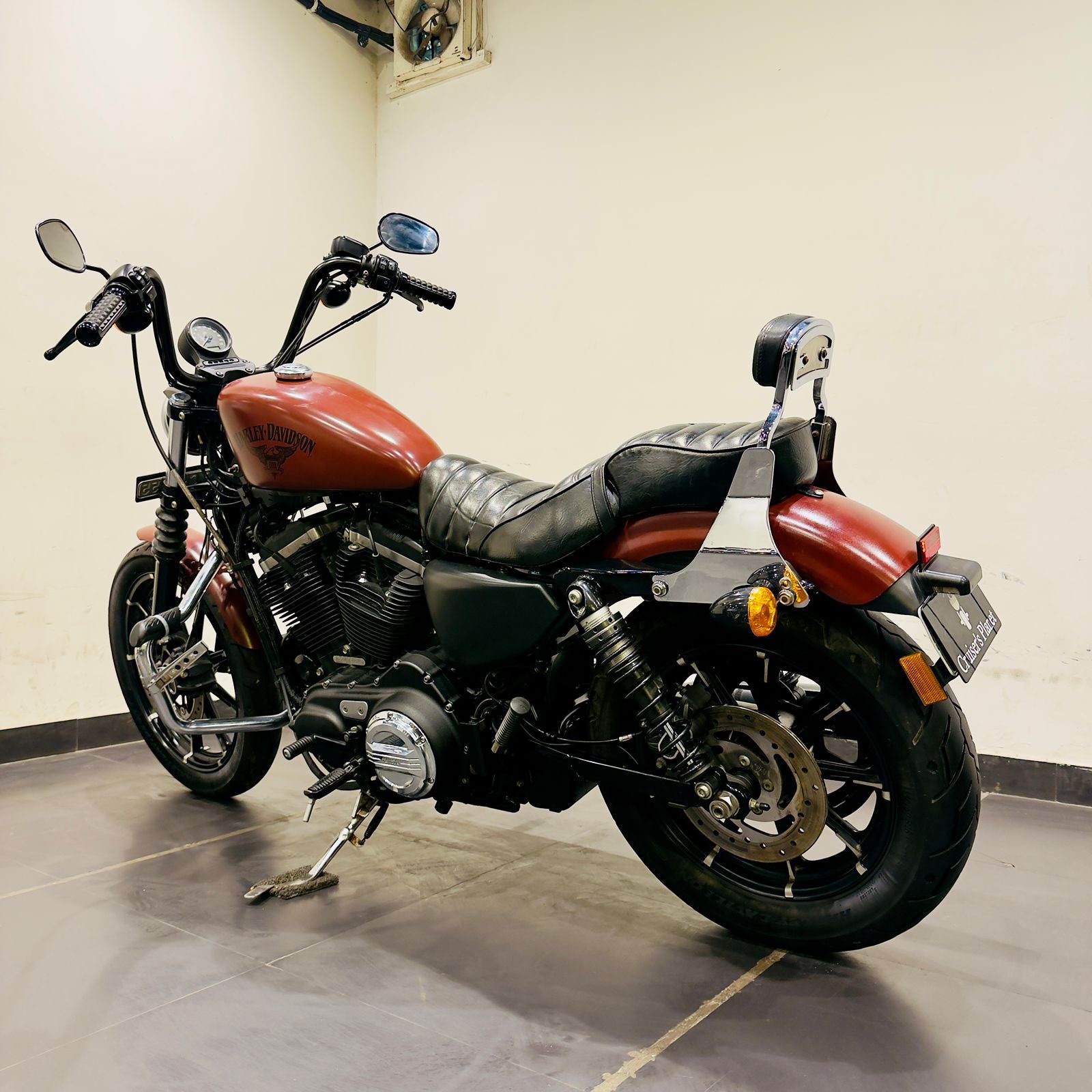 HARLEY DAVIDSON IRON 883 (2017)