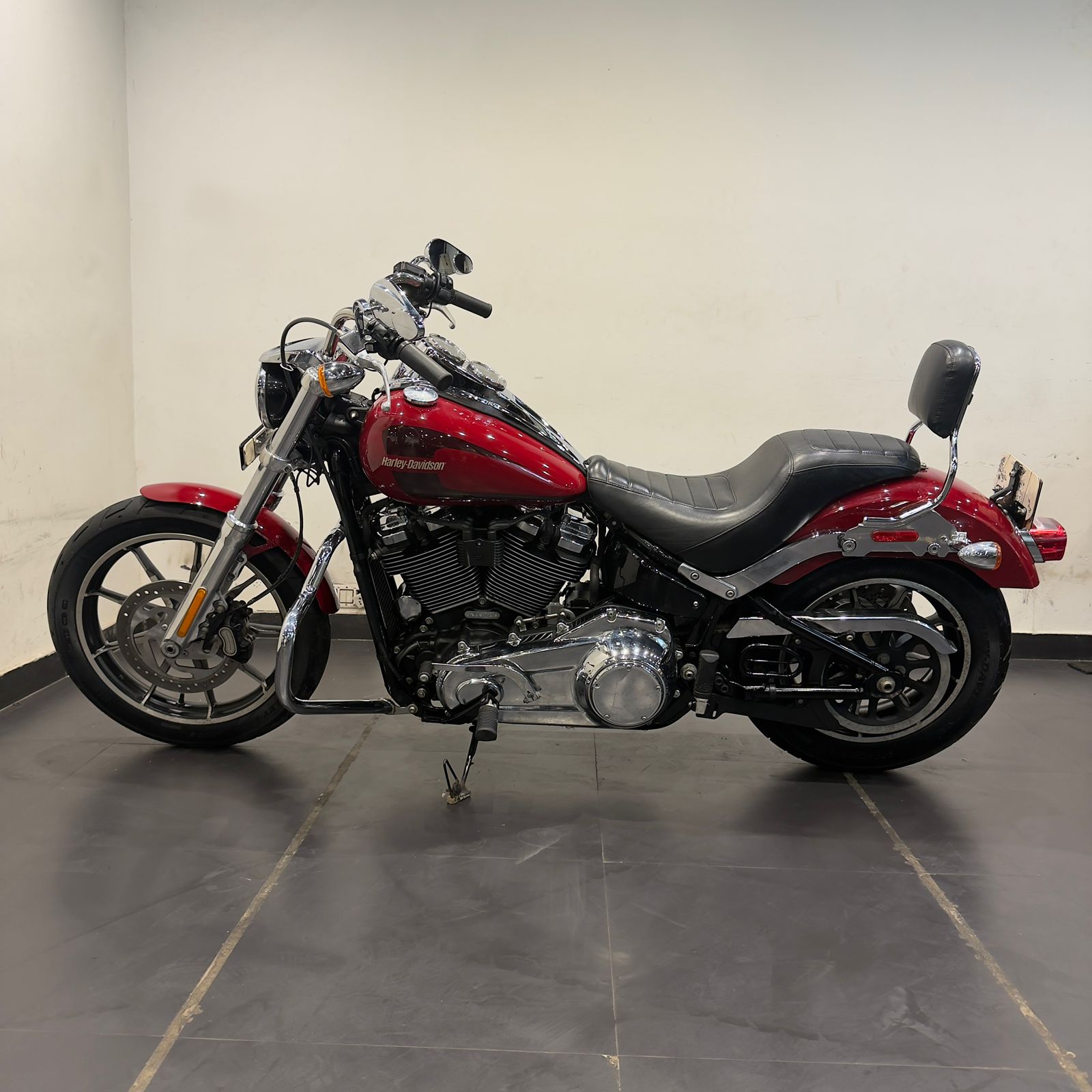 HARLEY DAVIDSON LOWRIDER 107
