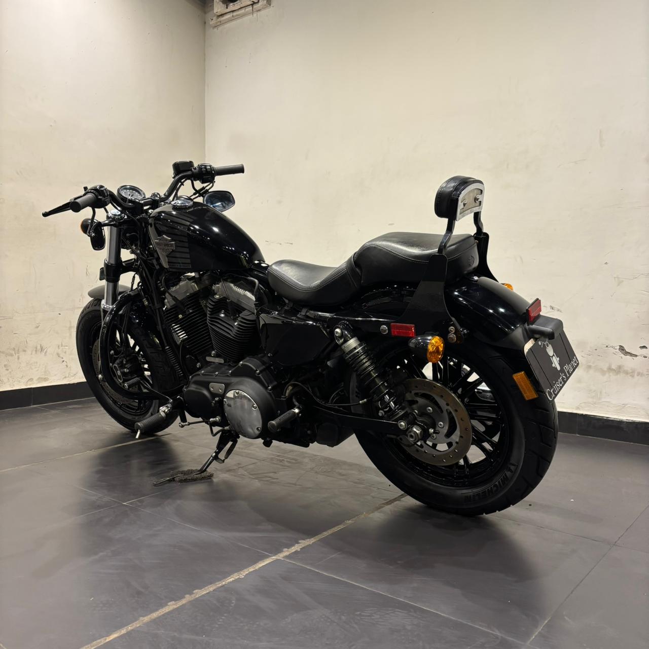 HARLEY DAVIDSON FORTY EIGHT(2018)