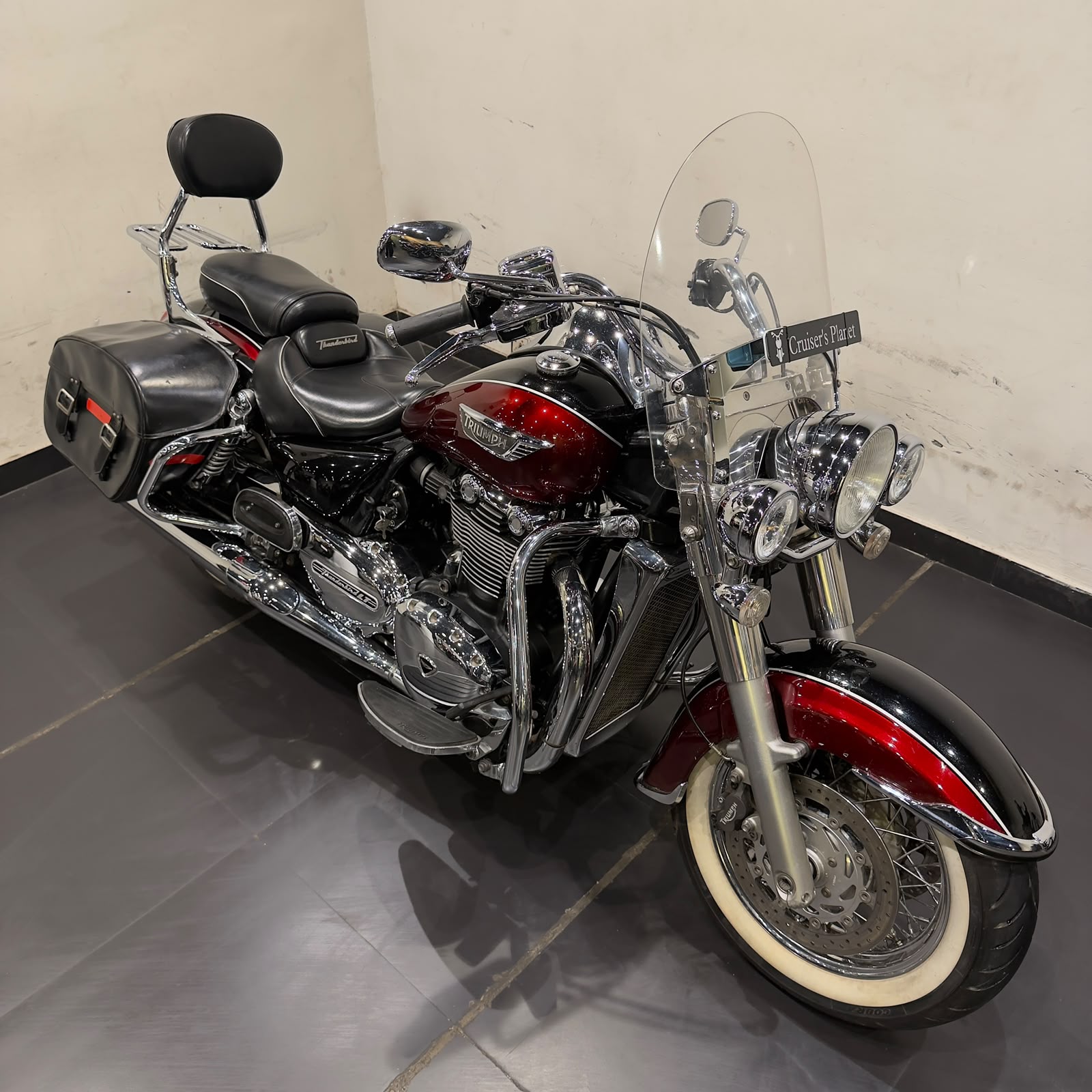 TRIUMPH THUNDERBIRD LT