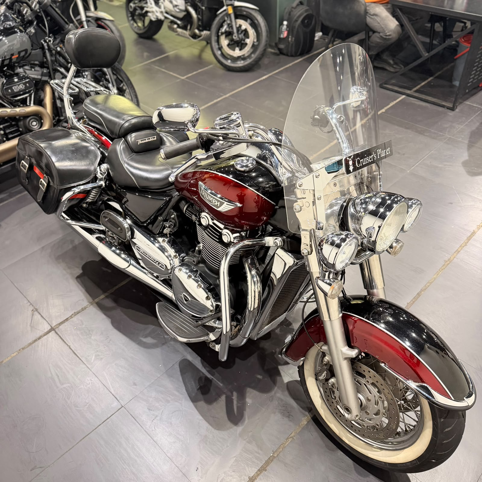 TRIUMPH THUNDERBIRD LT