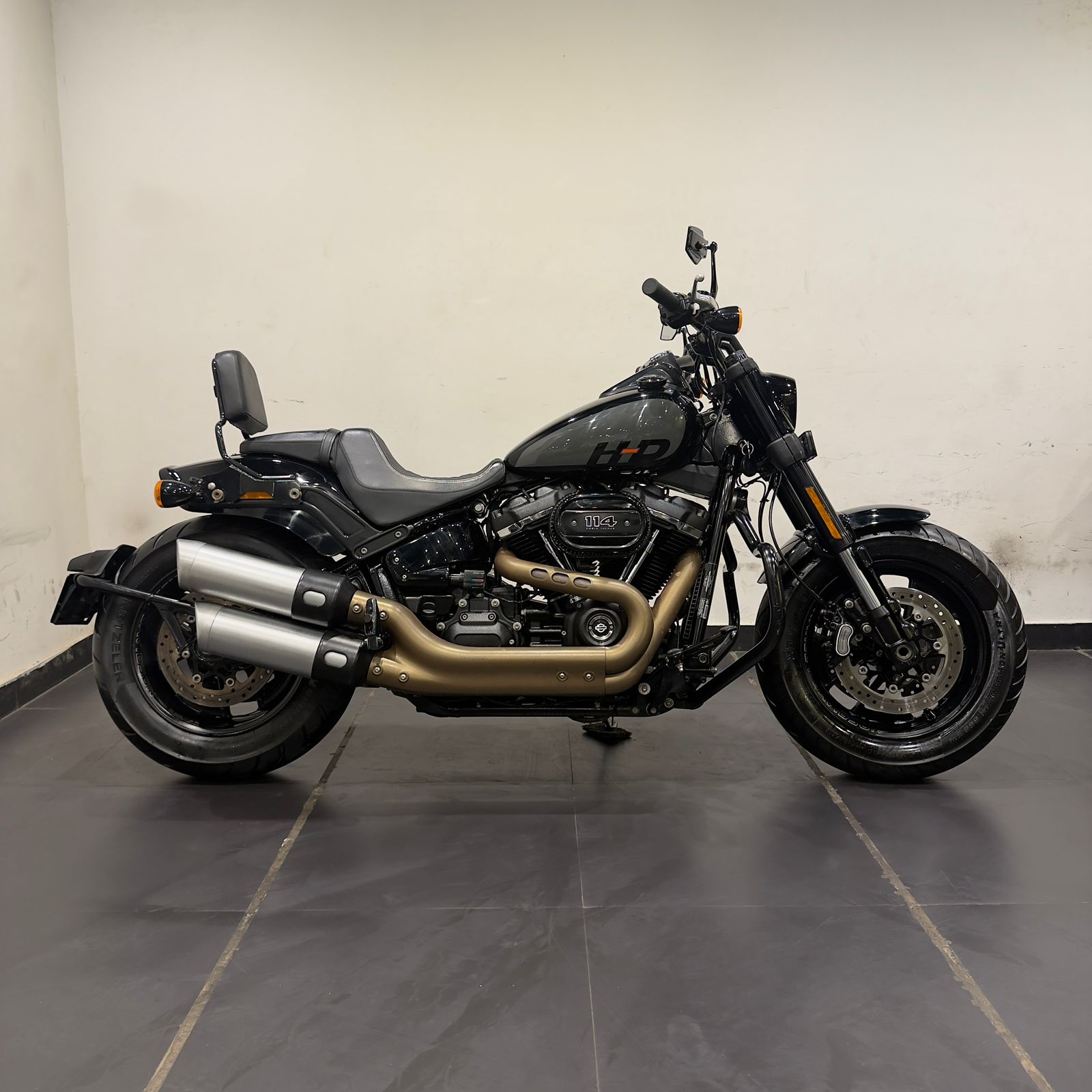 HARLEY DAVIDSON FATBOB 114