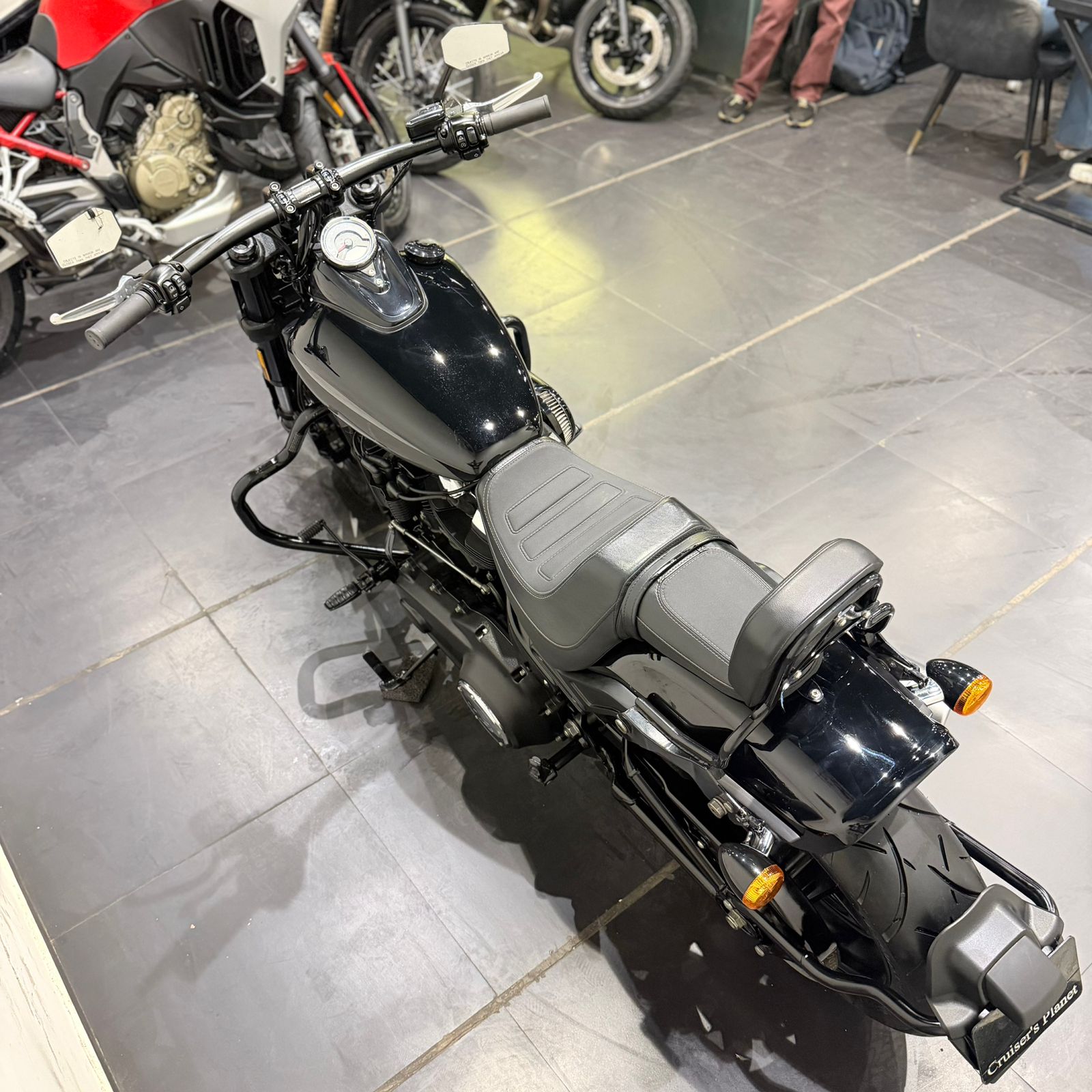 HARLEY DAVIDSON FATBOB 114