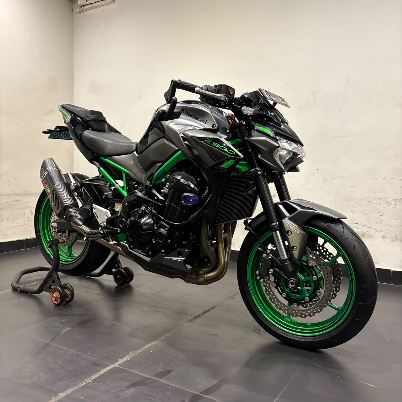 KAWASAKI Z900 (2024)