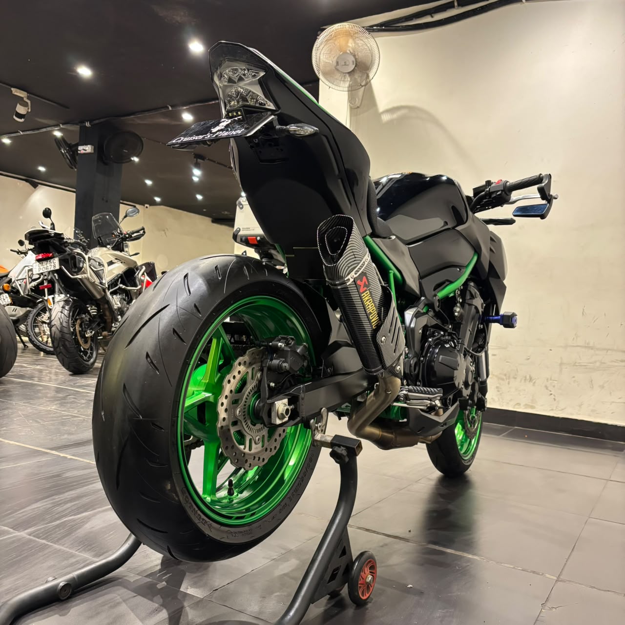 KAWASAKI Z900 (2024)
