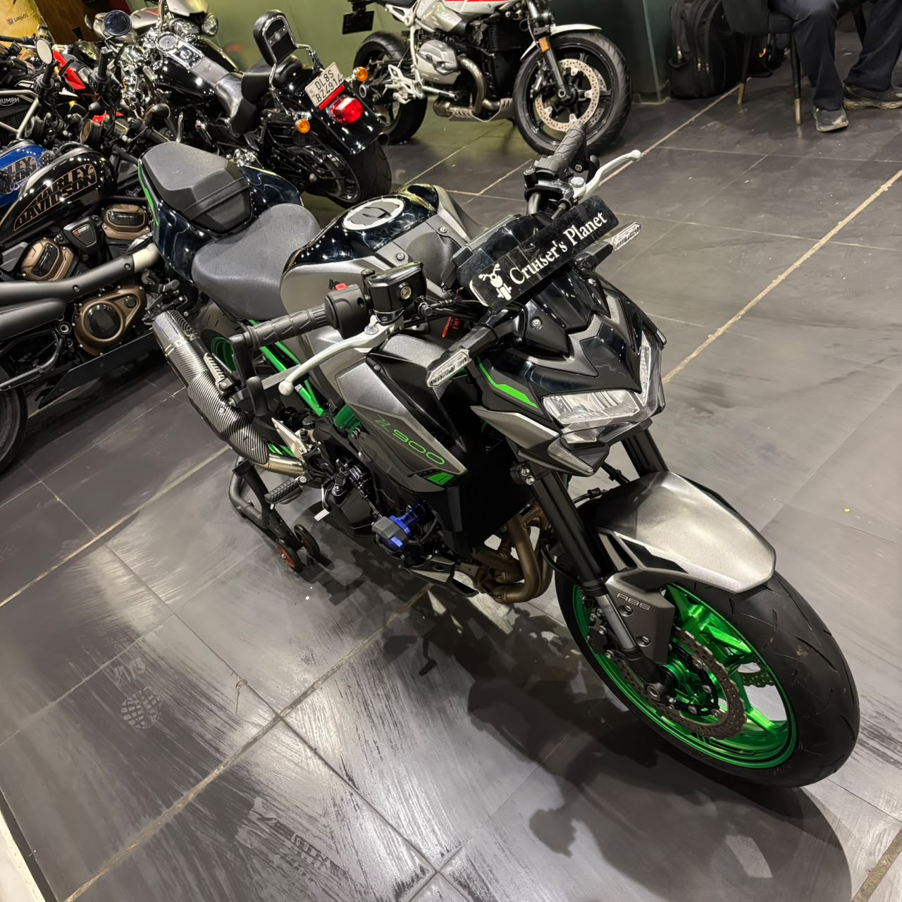 KAWASAKI Z900 (2024)
