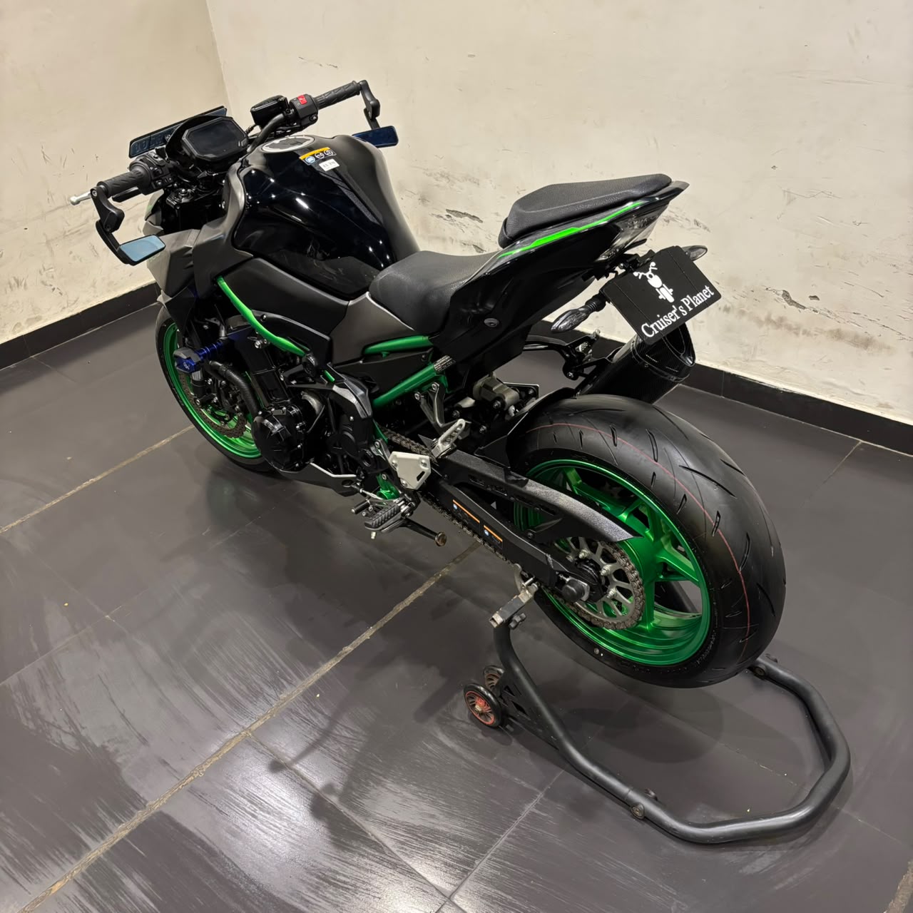 KAWASAKI Z900 (2024)