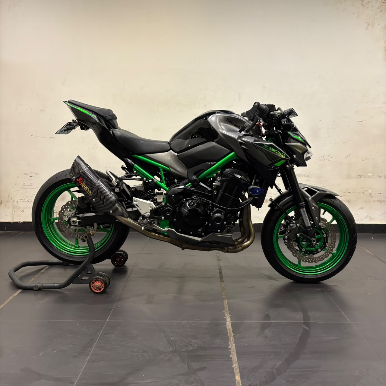 KAWASAKI Z900 (2024)