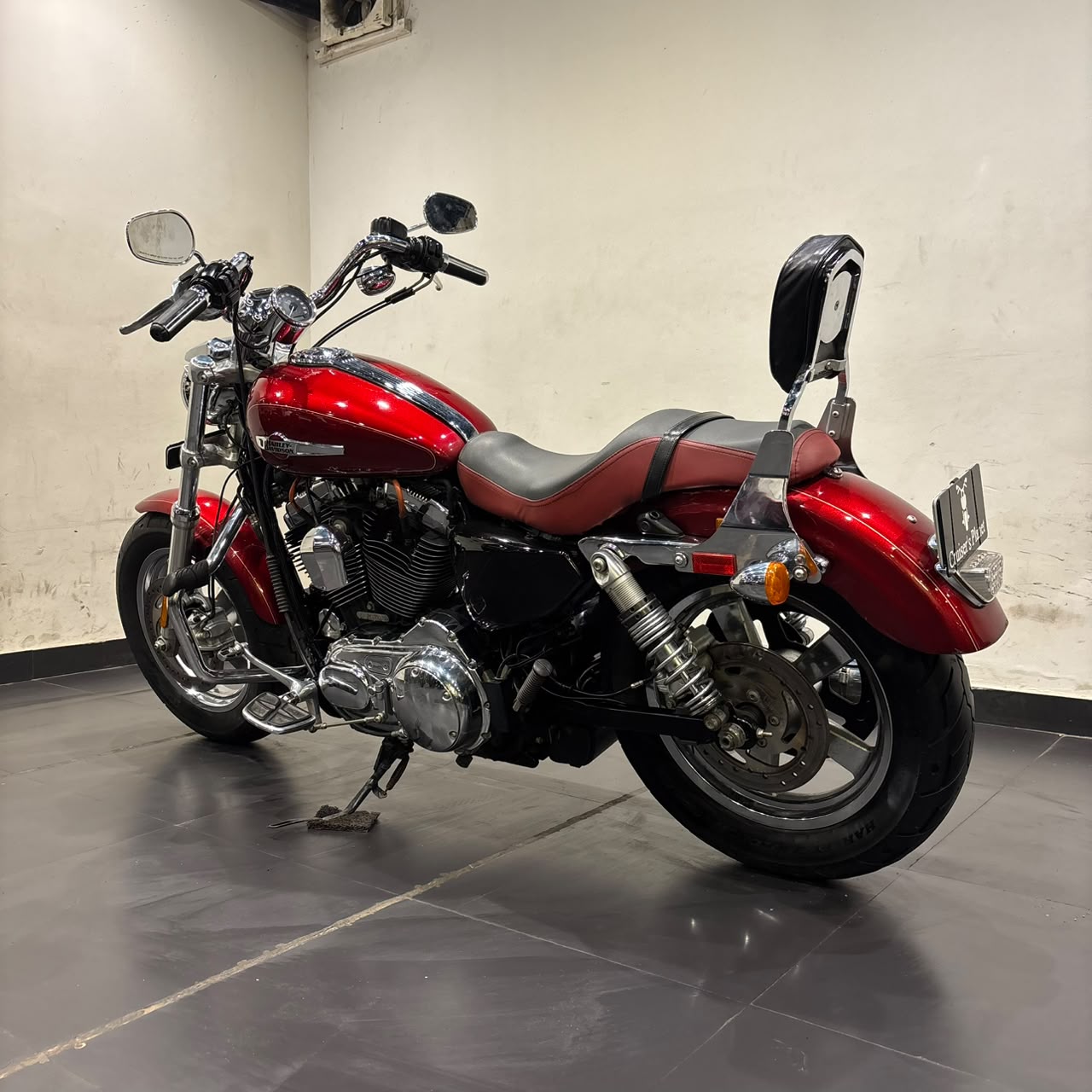 HARLEY DAVIDSON CUSTOM 1200 (2017)