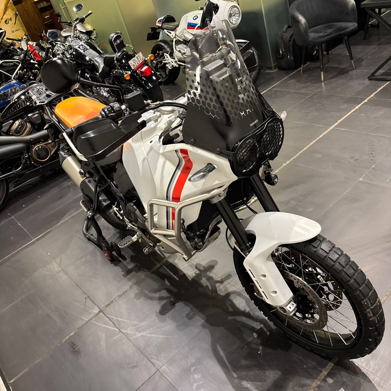 DUCATI DESERT X