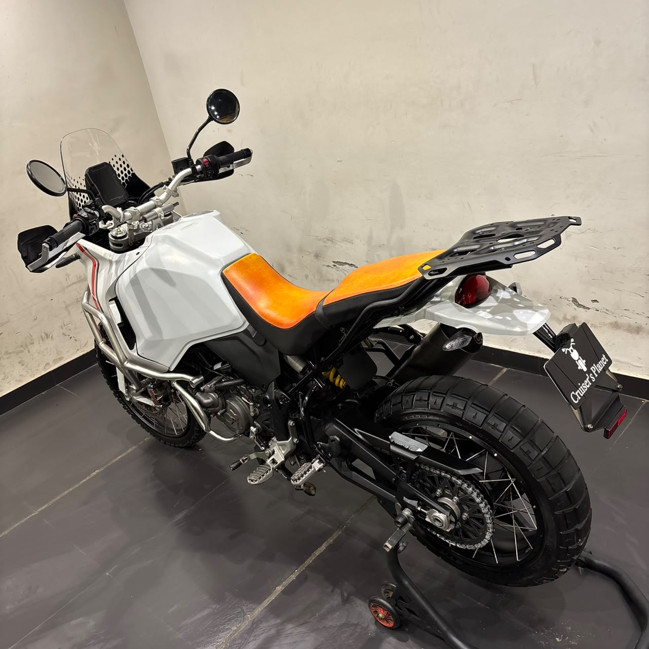 DUCATI DESERT X