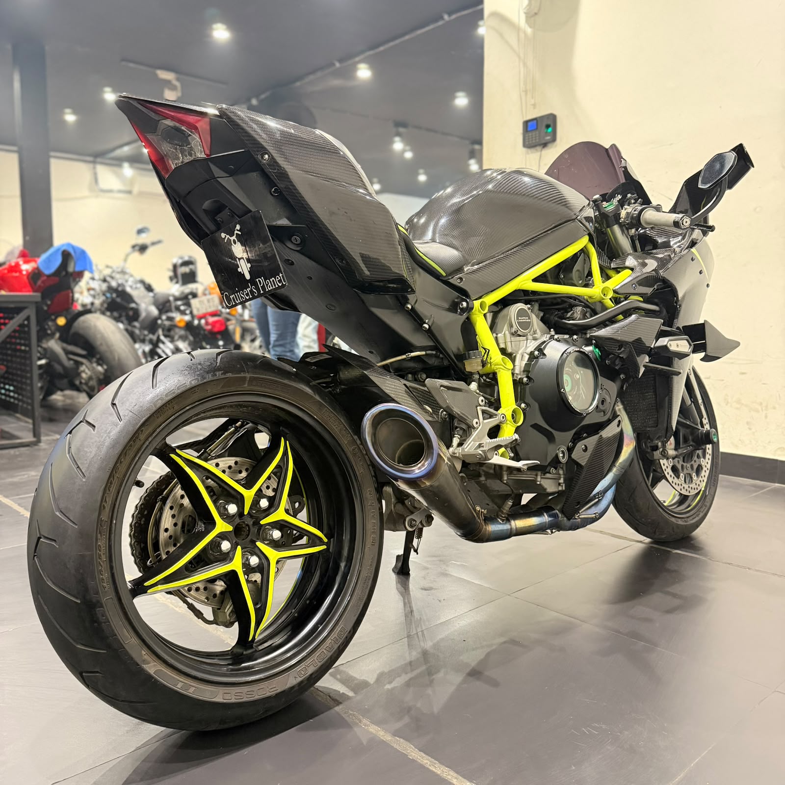 KAWASAKI H2