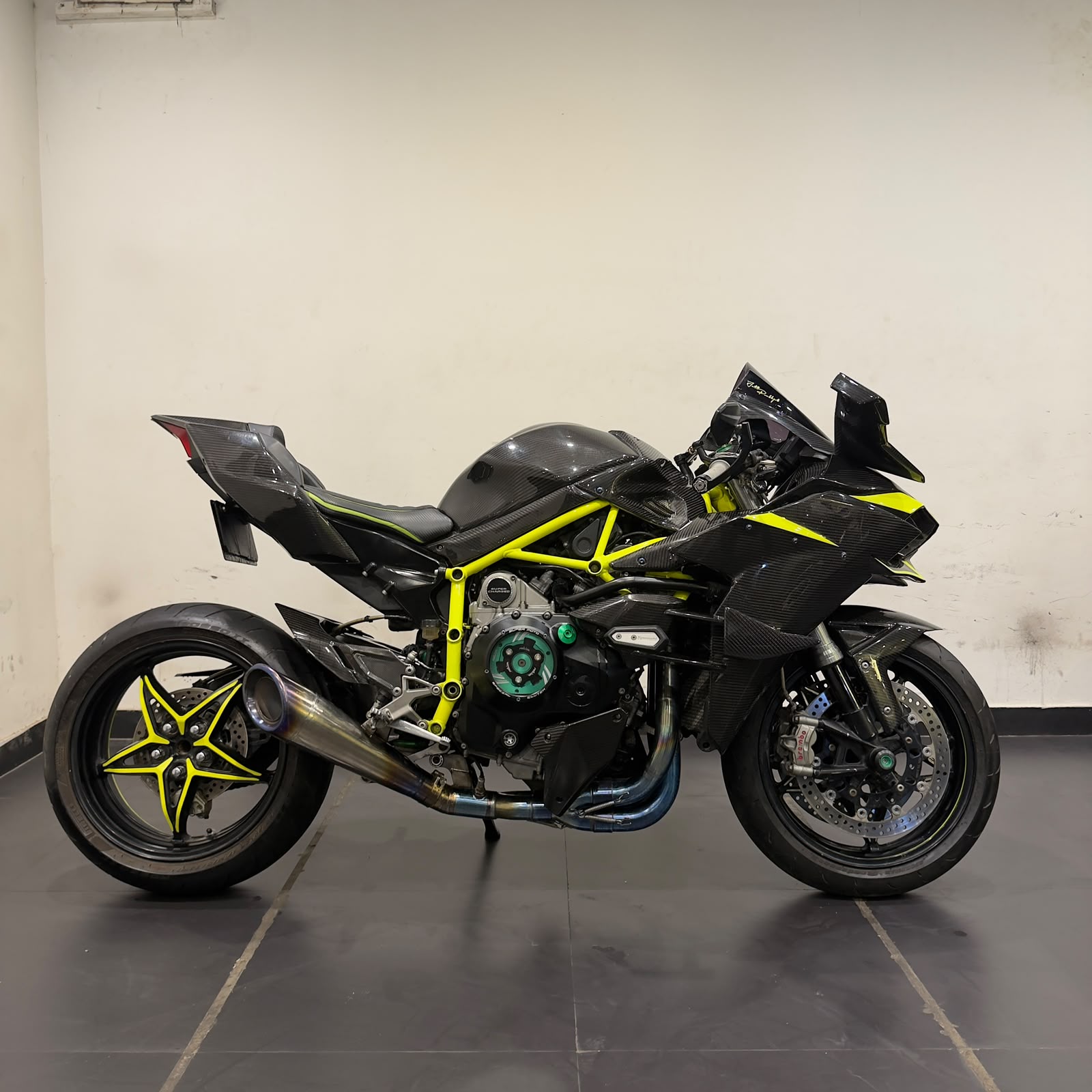 KAWASAKI H2