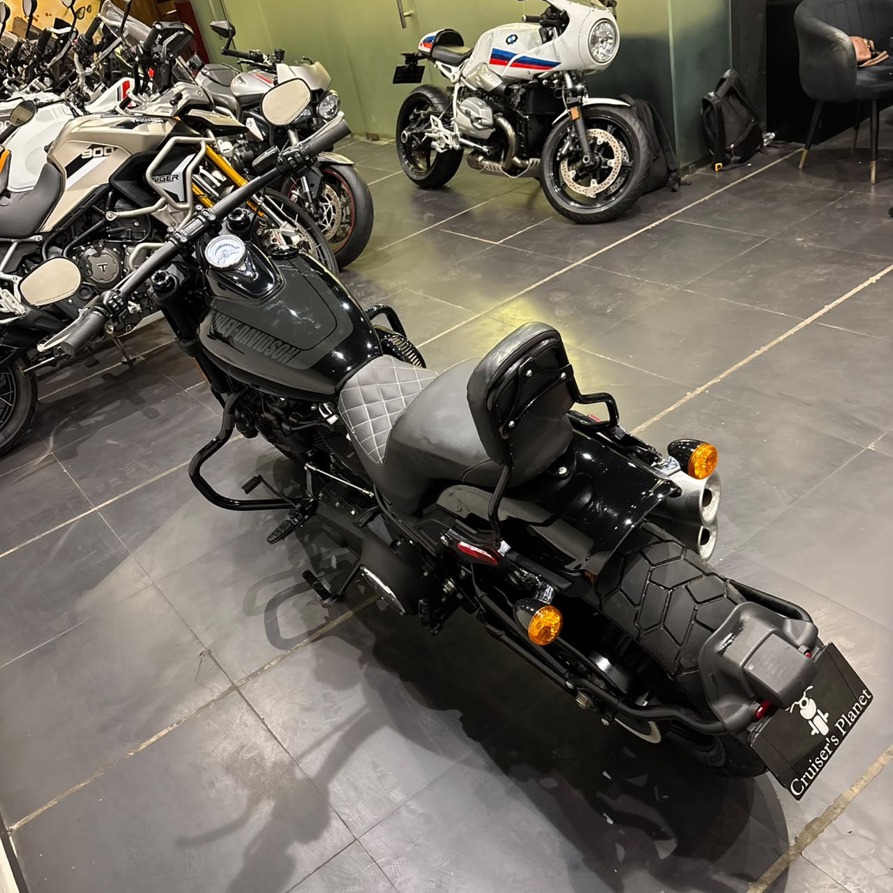 HARLEY DAVIDSON FAT BOB 114