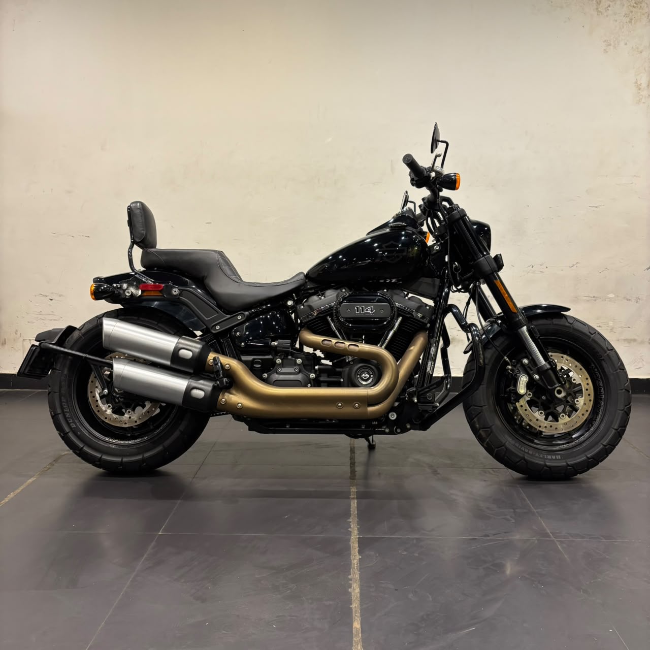 HARLEY DAVIDSON FAT BOB 114