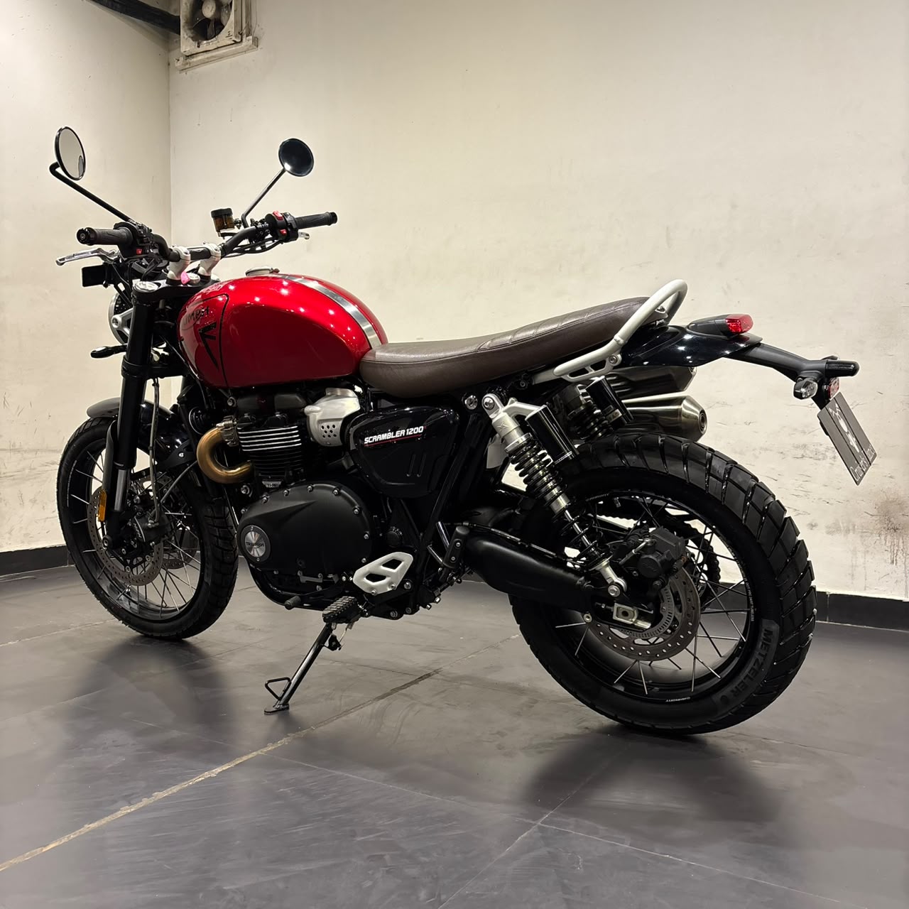 TRIUMPH SCRAMBLER 1200