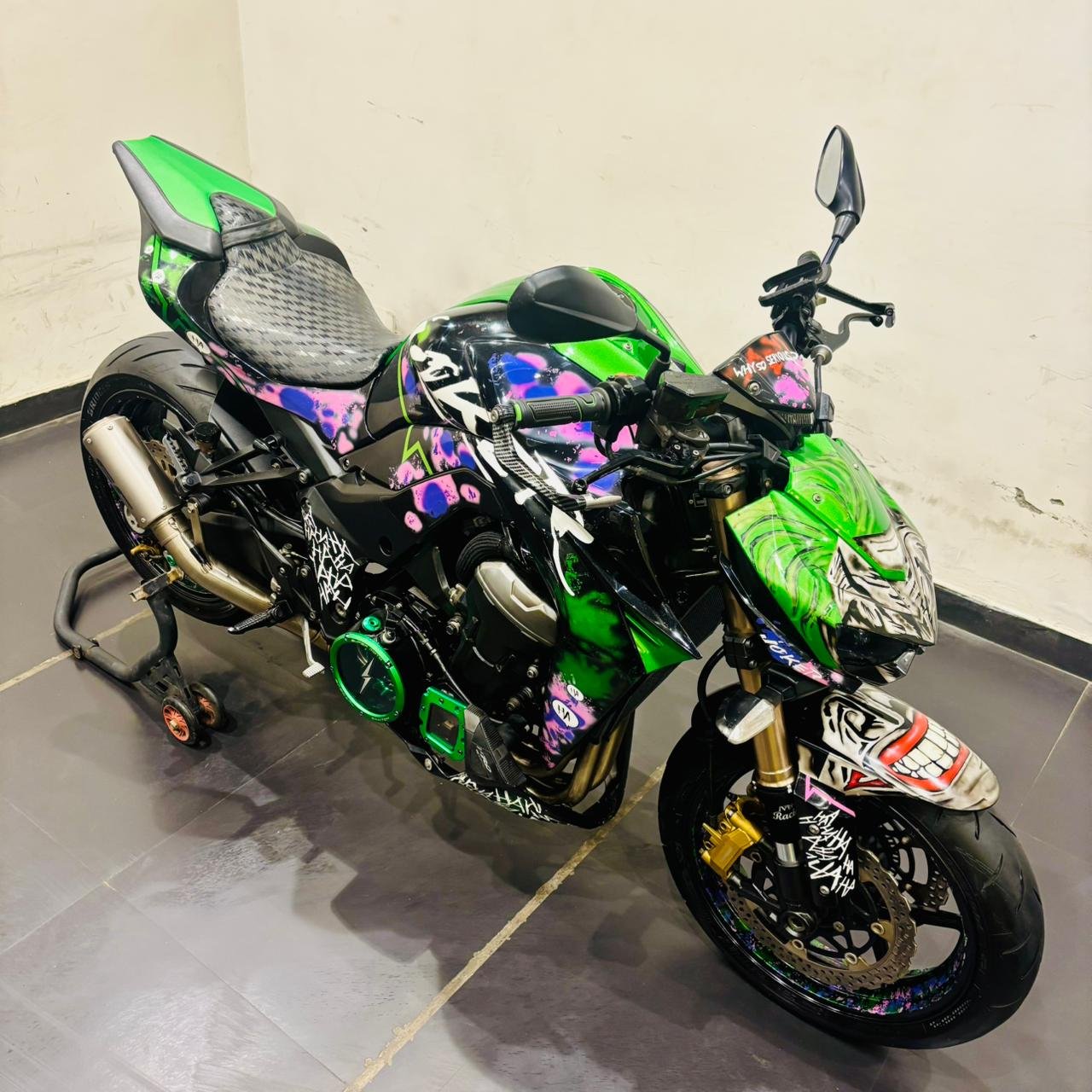 KAWASAKI Z1000